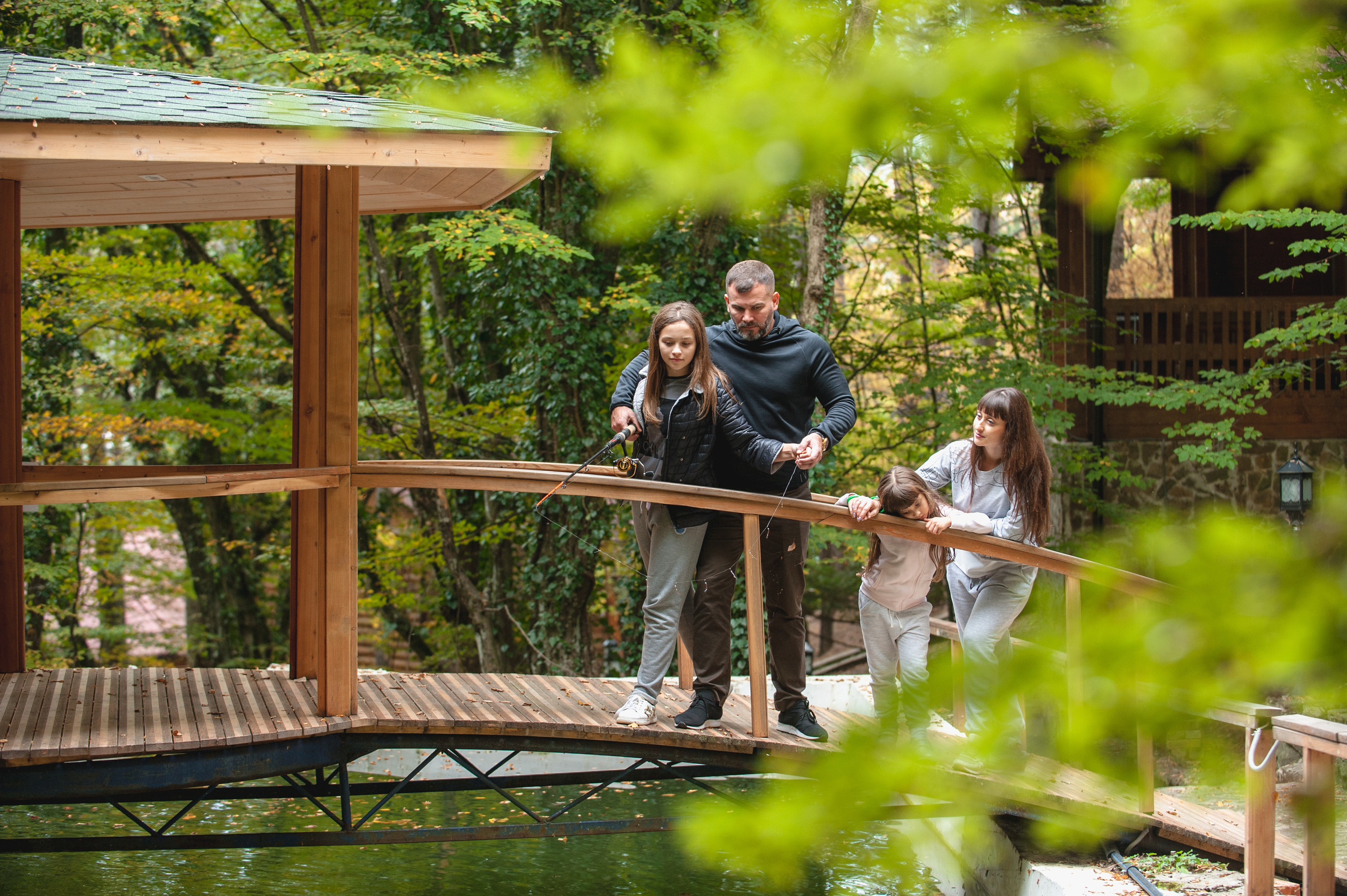 Рекламная фотосессия "Семейный отдых" в эко-отеле "Поляна Сказок" в Ялте. Фотограф интерьеров Фотосъемка рекламы в Ялте и по Крыму