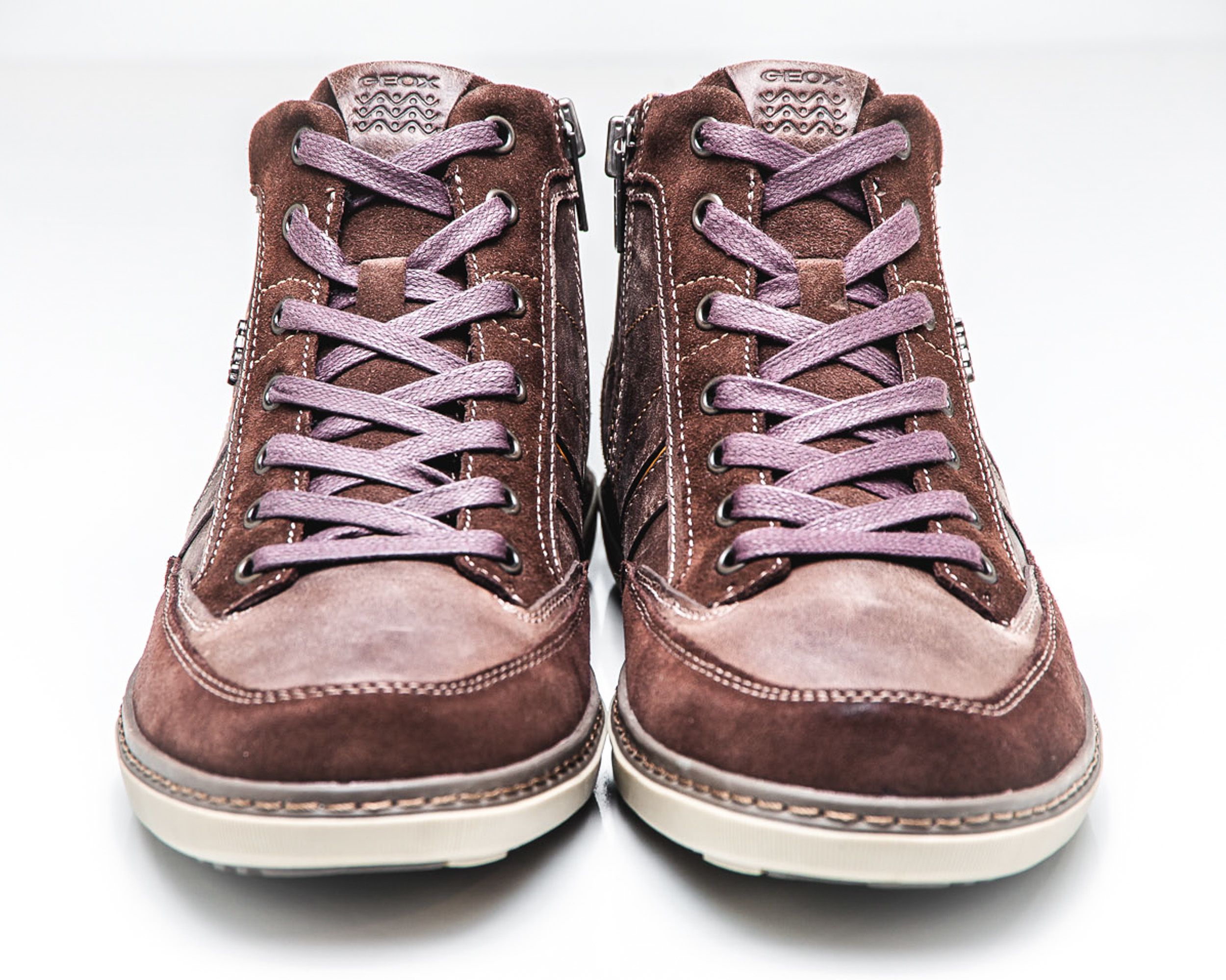 Фотосъемка обуви для каталога и сайта магазина. Фотограф интерьеров Фотосъемка рекламы в Ялте и по Крыму