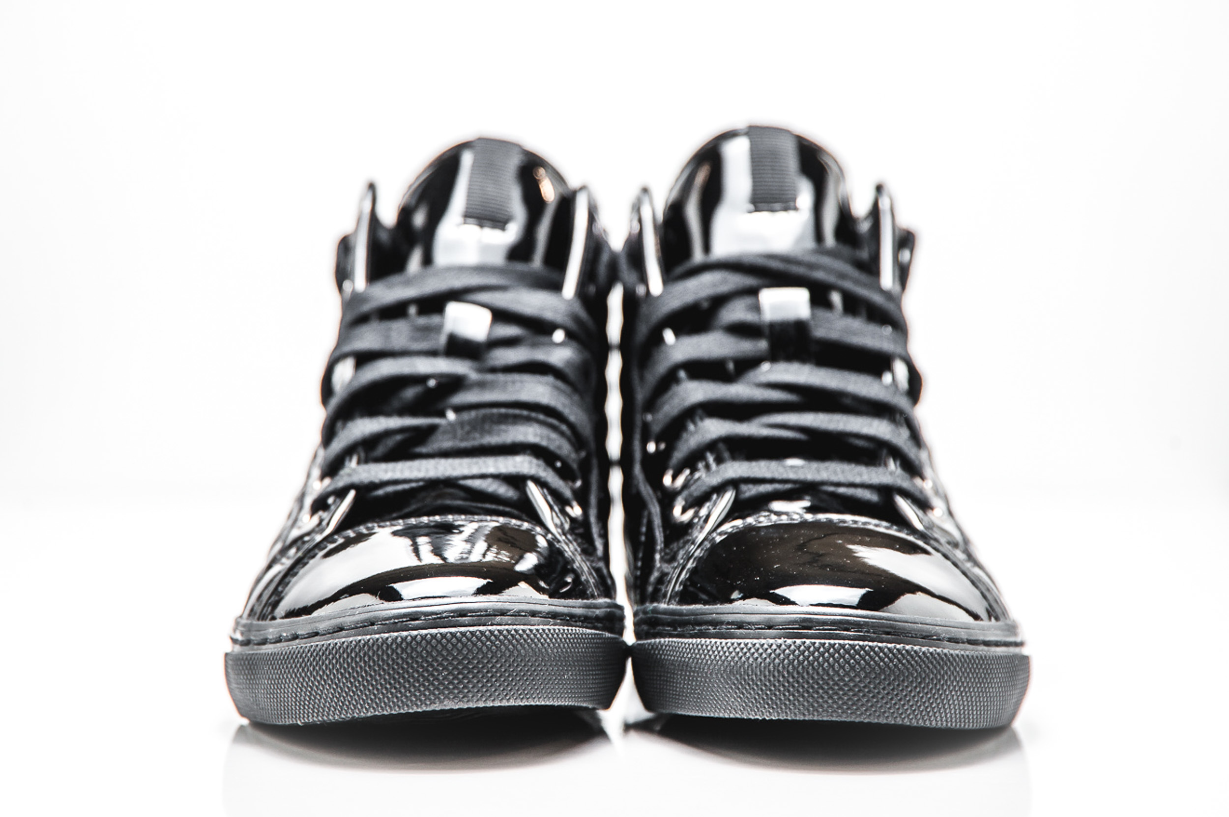 Фотосъемка обуви для каталога и сайта магазина. Фотограф интерьеров Фотосъемка рекламы в Ялте и по Крыму