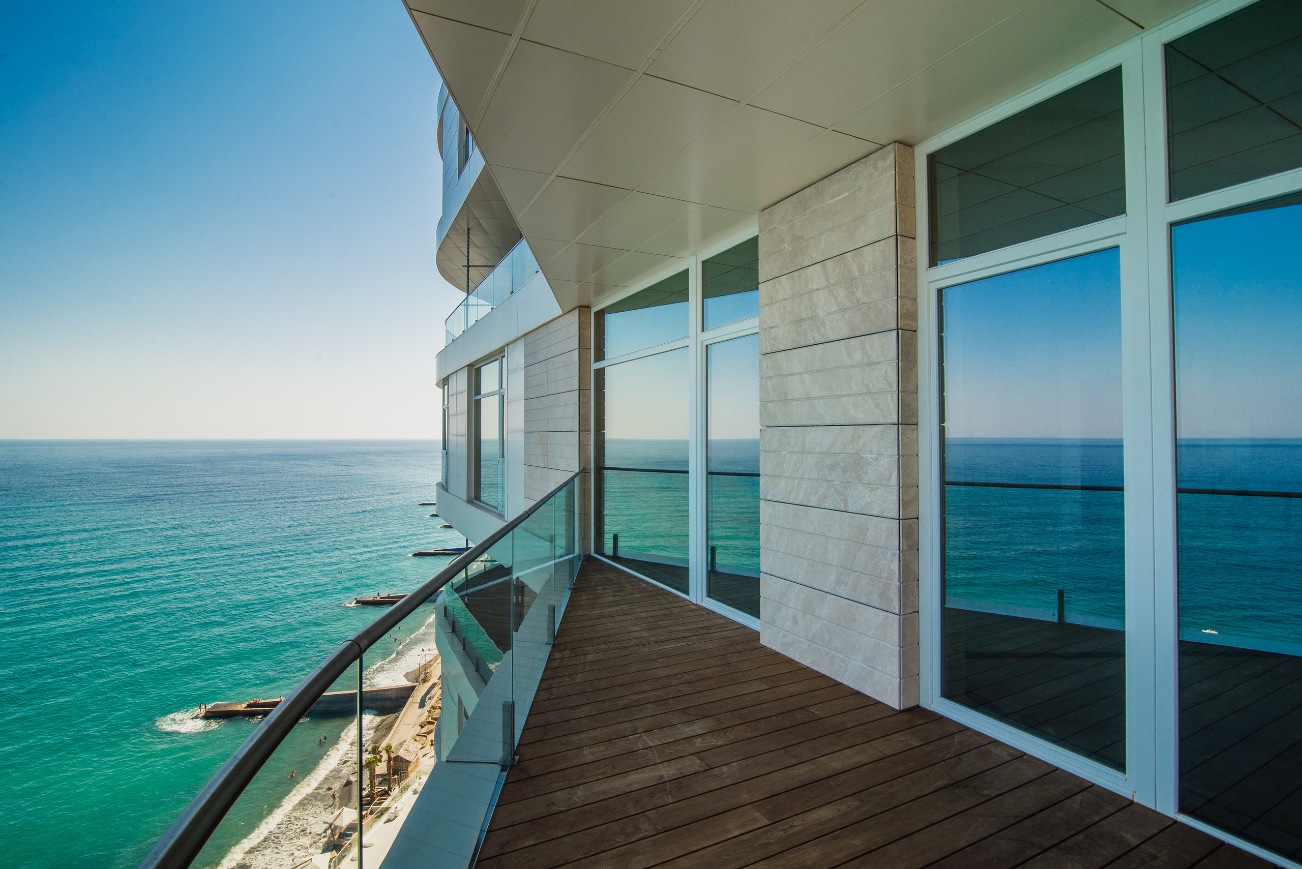 Архитектурная съемка жилого комплекса "Opera Prima" в Ялте. Фотограф интерьеров Фотосъемка рекламы в Ялте и по Крыму