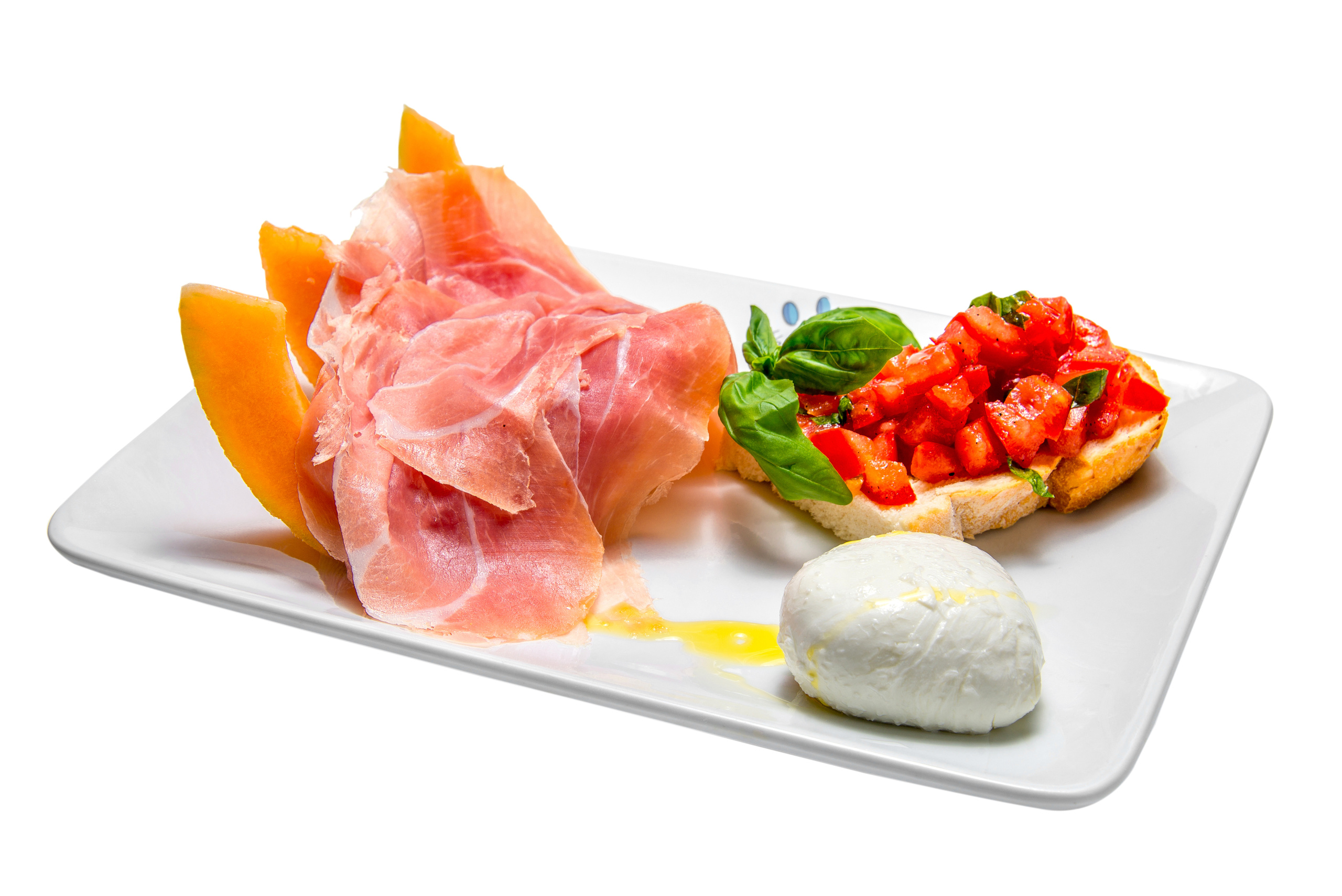 Фотосъемка осовных блюд на белом фоне для меню и сайта ресторана "Tre Gioje". Фотограф интерьеров Фотосъемка рекламы в Ялте и по Крыму