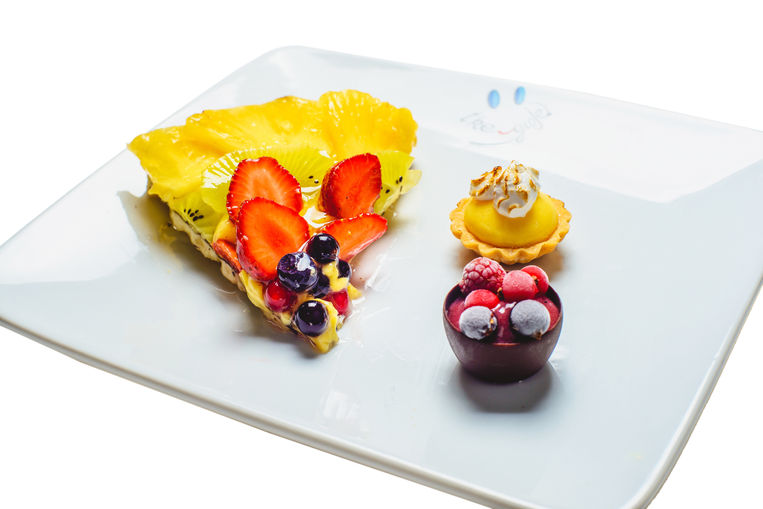 Фотосессия десертов для меню и сайта ресторана "Tre Gioje". Фотограф интерьеров Фотосъемка рекламы в Ялте и по Крыму