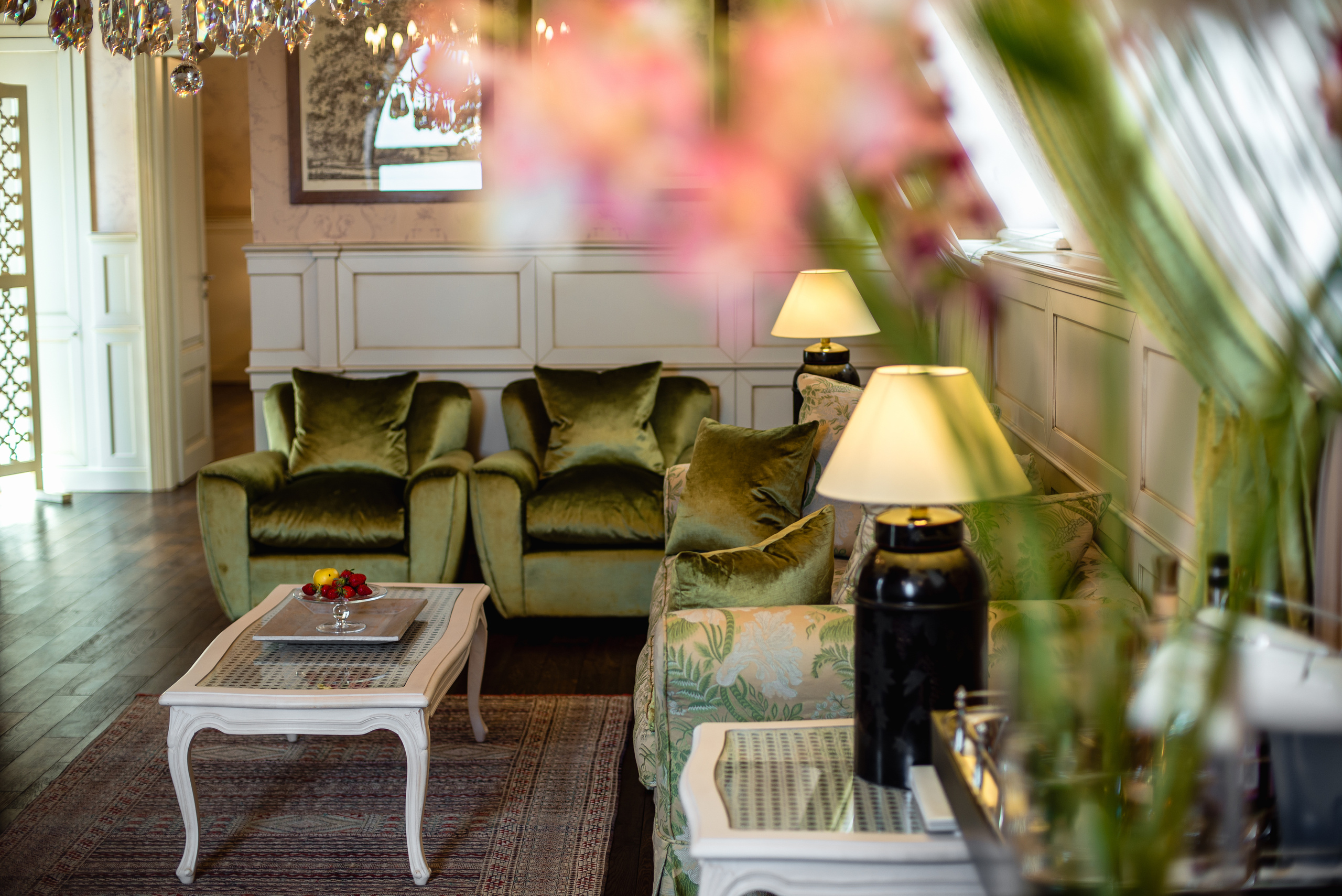 Фотосессия деталей интерьера для отеля Вилла София в Ялте. Фотограф интерьеров Фотосъемка рекламы в Ялте и по Крыму