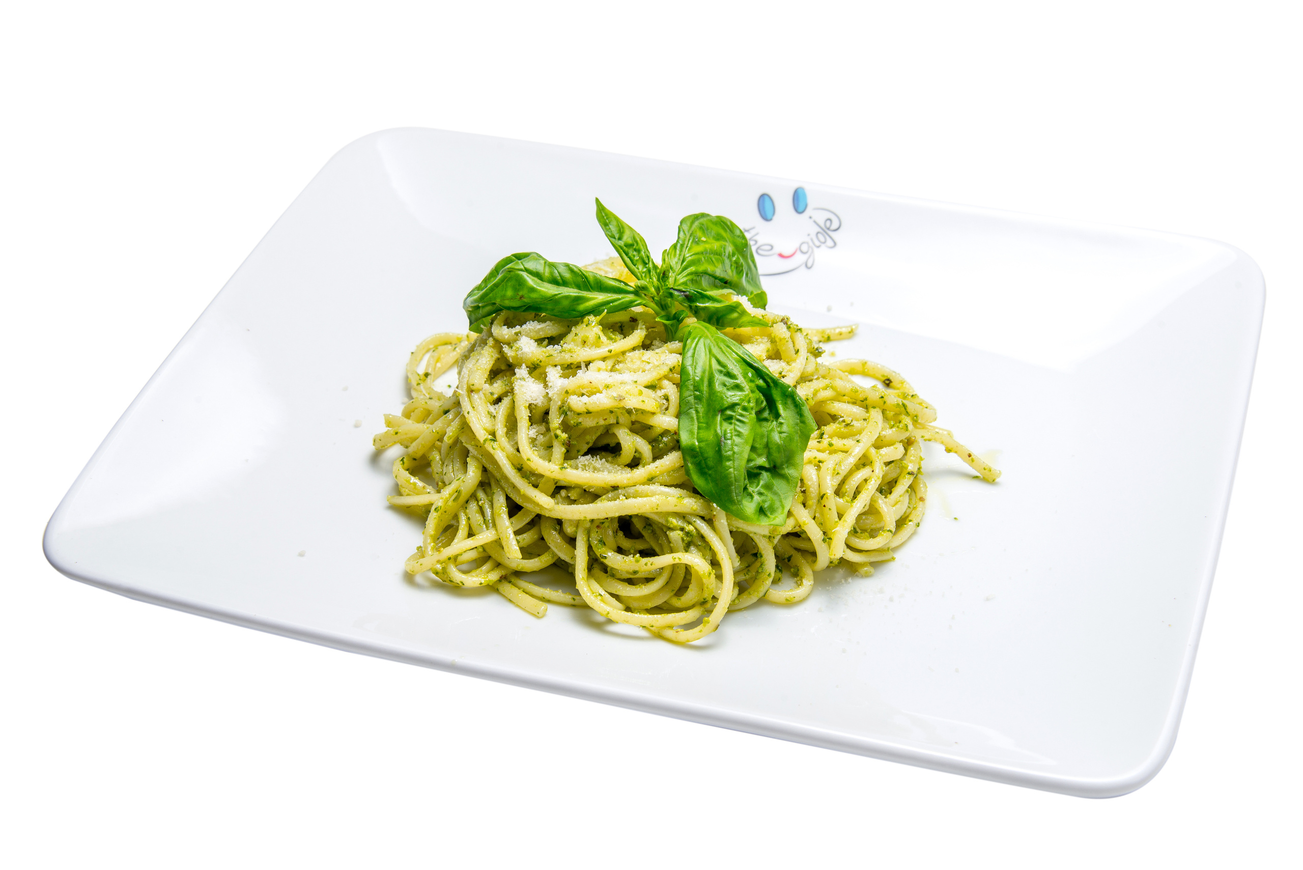 Фотосъемка осовных блюд на белом фоне для меню и сайта ресторана "Tre Gioje". Фотограф интерьеров Фотосъемка рекламы в Ялте и по Крыму