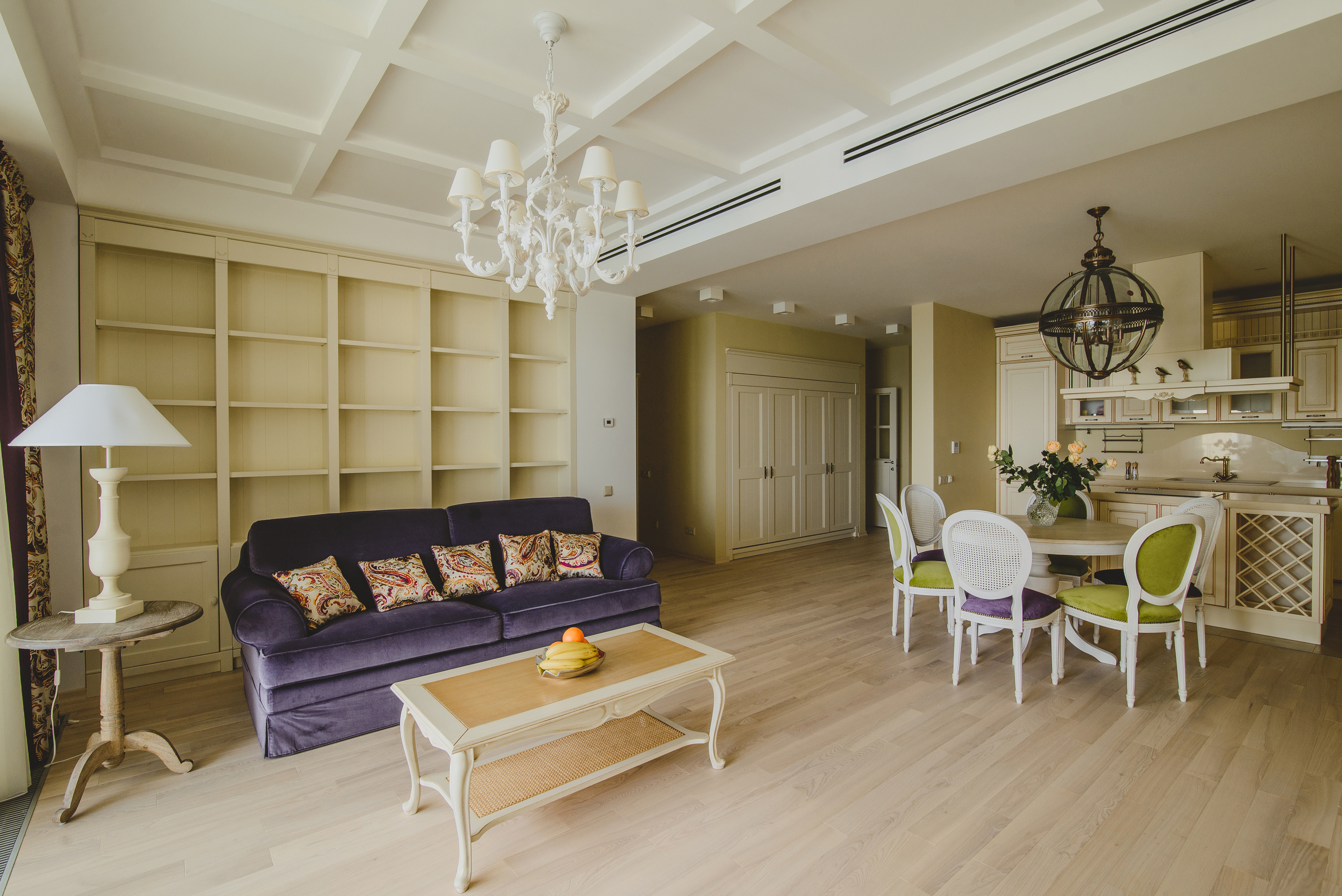 Фотосессия квартиры в жилом комплексе Omega по заказу дизайн-студии Вellarte. Фотограф интерьеров Фотосъемка рекламы в Ялте и по Крыму