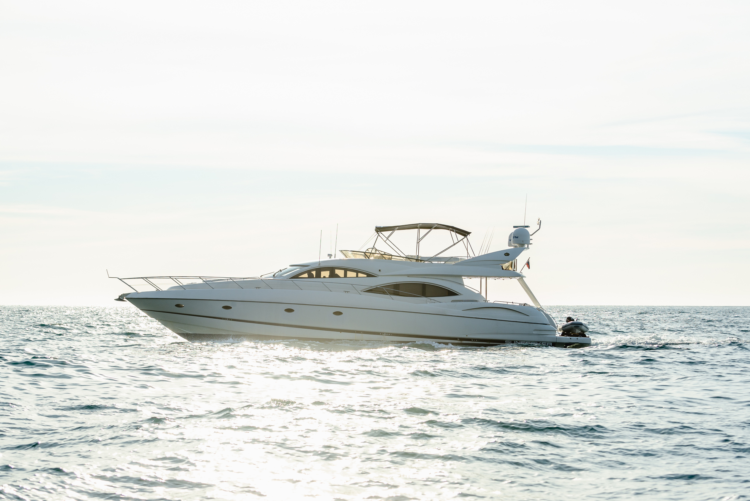 Фотосъемка яхты для рекламного буклета и сайта. Фотограф интерьеров Фотосъемка рекламы в Ялте и по Крыму