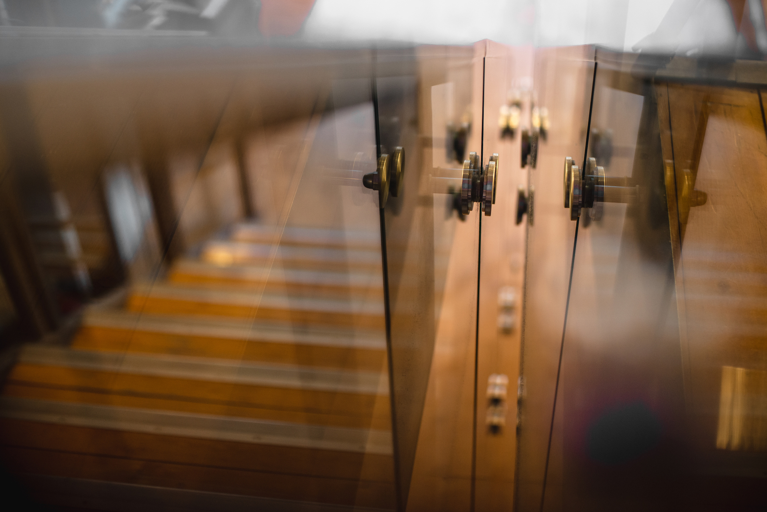 Съемка для портфолио дизайн-бюро ATMOSFERA - кафе "LOFT" в Ялте. Фотограф интерьеров Фотосъемка рекламы в Ялте и по Крыму