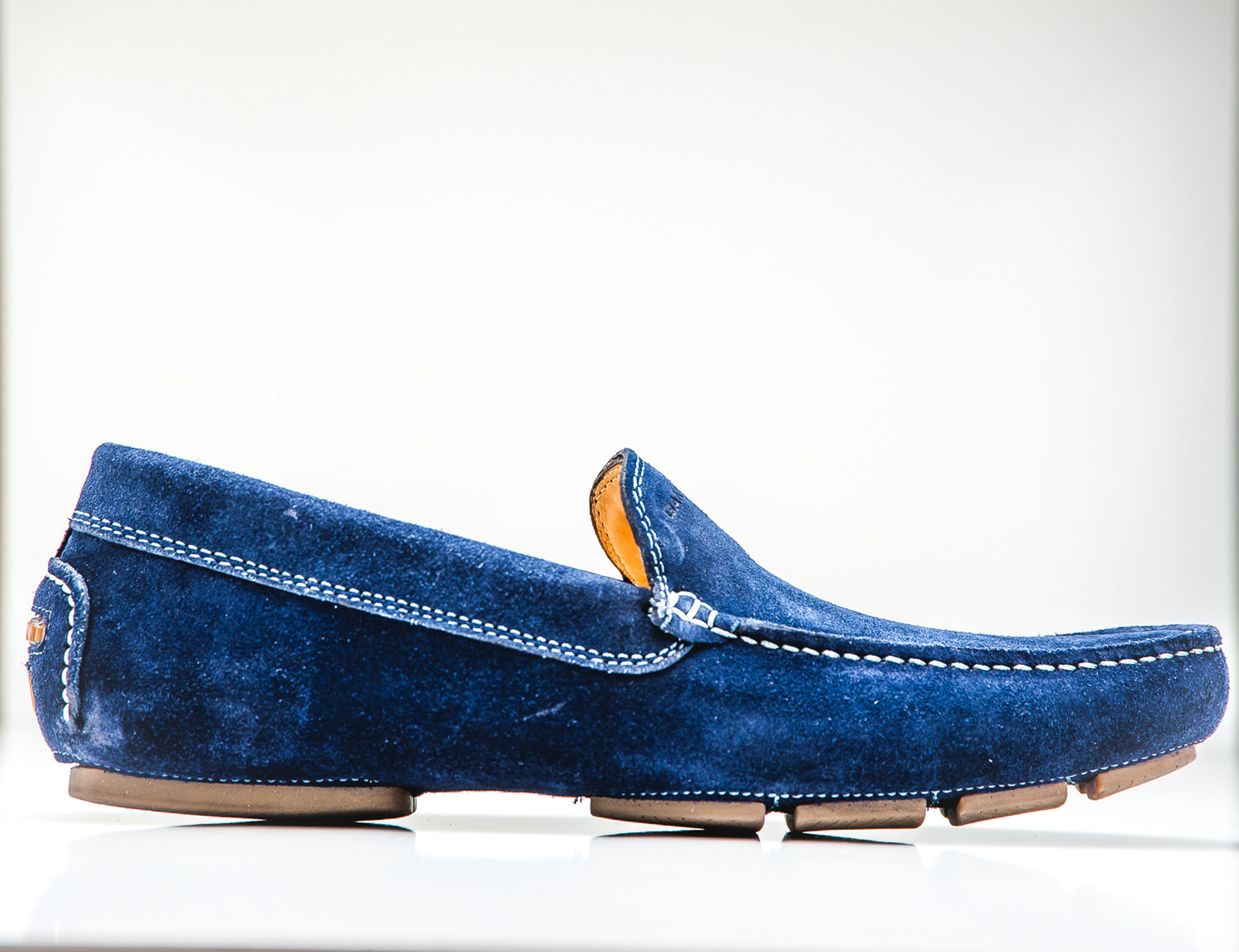 Фотосъемка обуви для каталога и сайта магазина. Фотограф интерьеров Фотосъемка рекламы в Ялте и по Крыму