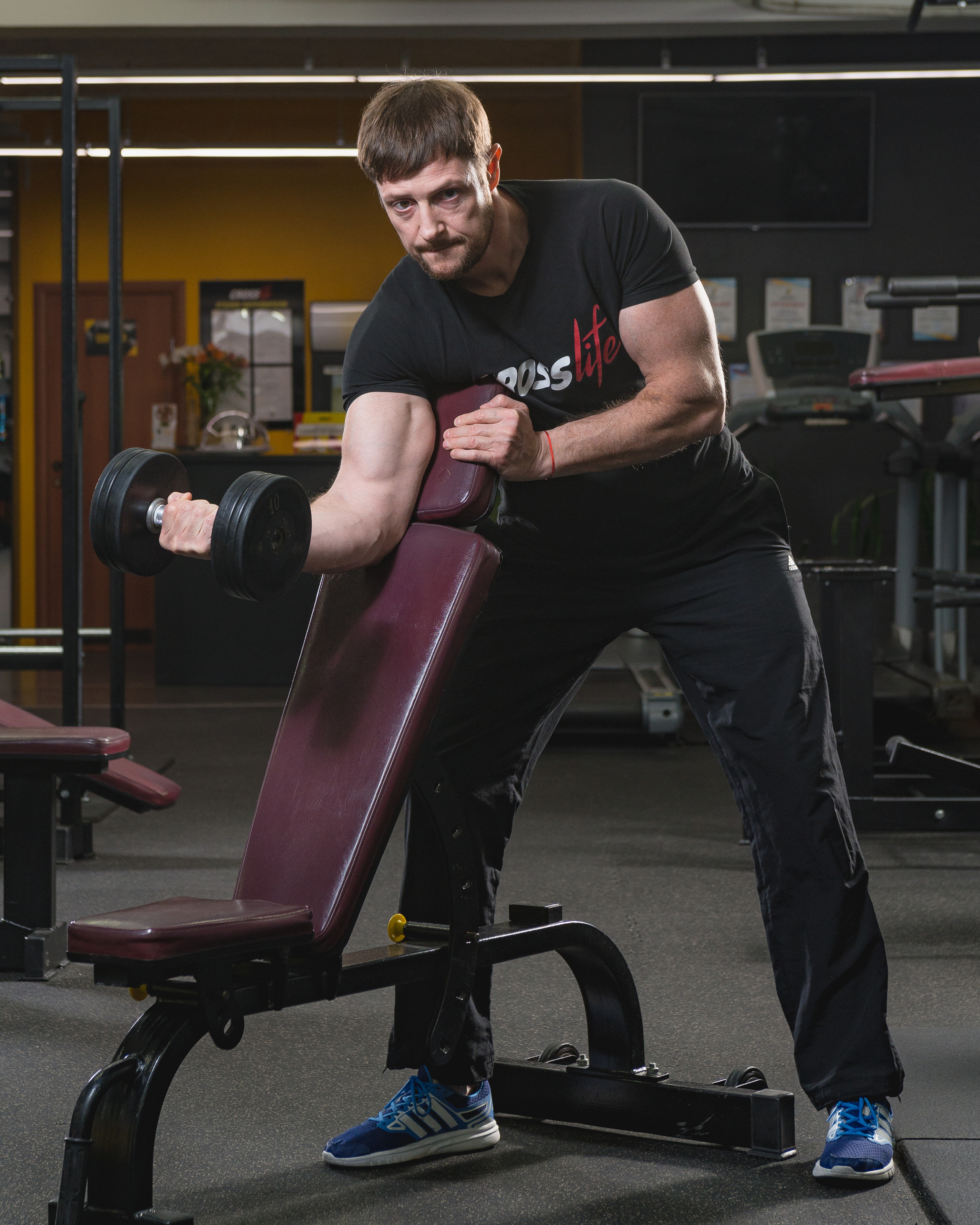 Рекламная фотосессия для тренажерного зала "CrossLife" в Ялте. Фотограф интерьеров Фотосъемка рекламы в Ялте и по Крыму