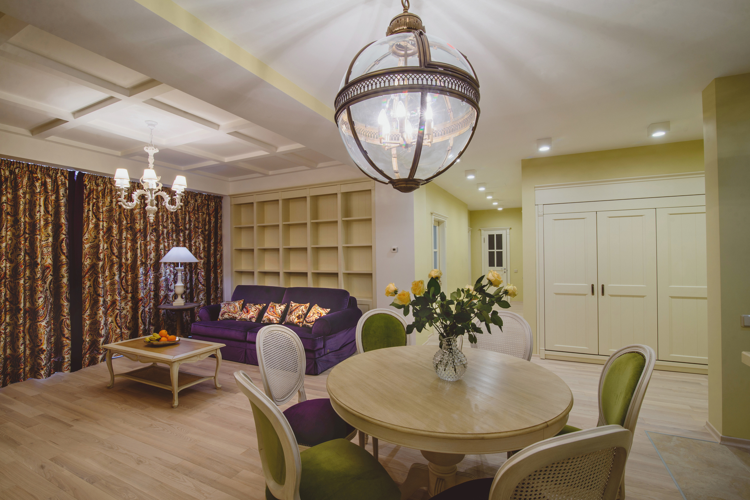 Фотосессия квартиры в жилом комплексе Omega по заказу дизайн-студии Вellarte. Фотограф интерьеров Фотосъемка рекламы в Ялте и по Крыму