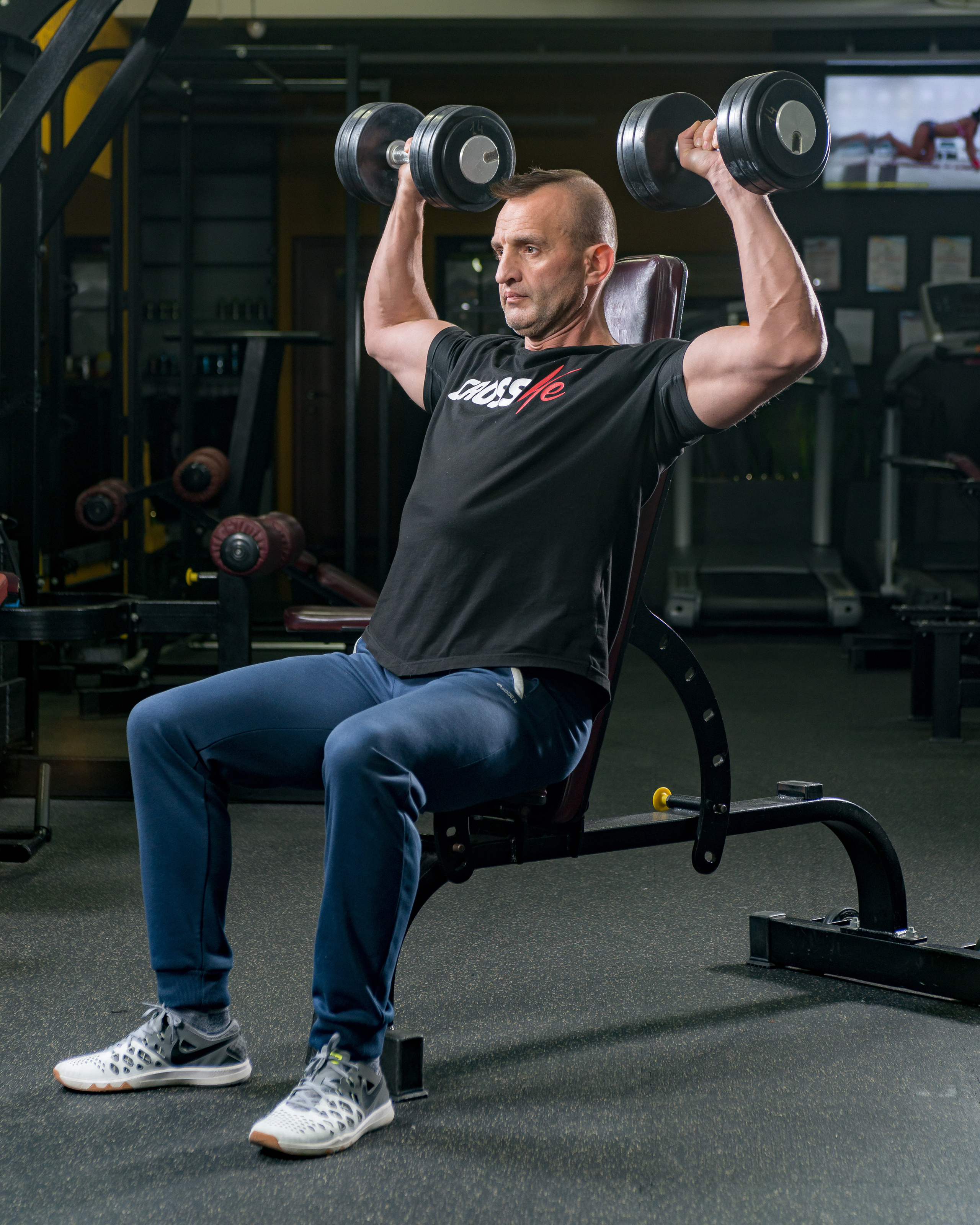 Рекламная фотосессия для тренажерного зала "CrossLife" в Ялте. Фотограф интерьеров Фотосъемка рекламы в Ялте и по Крыму