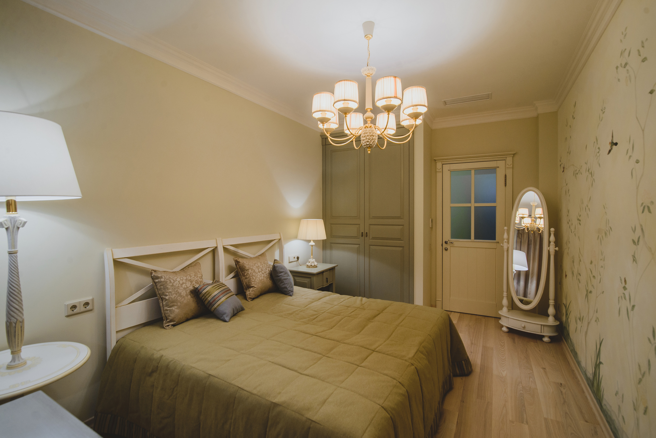 Фотосессия квартиры в жилом комплексе Omega по заказу дизайн-студии Вellarte. Фотограф интерьеров Фотосъемка рекламы в Ялте и по Крыму