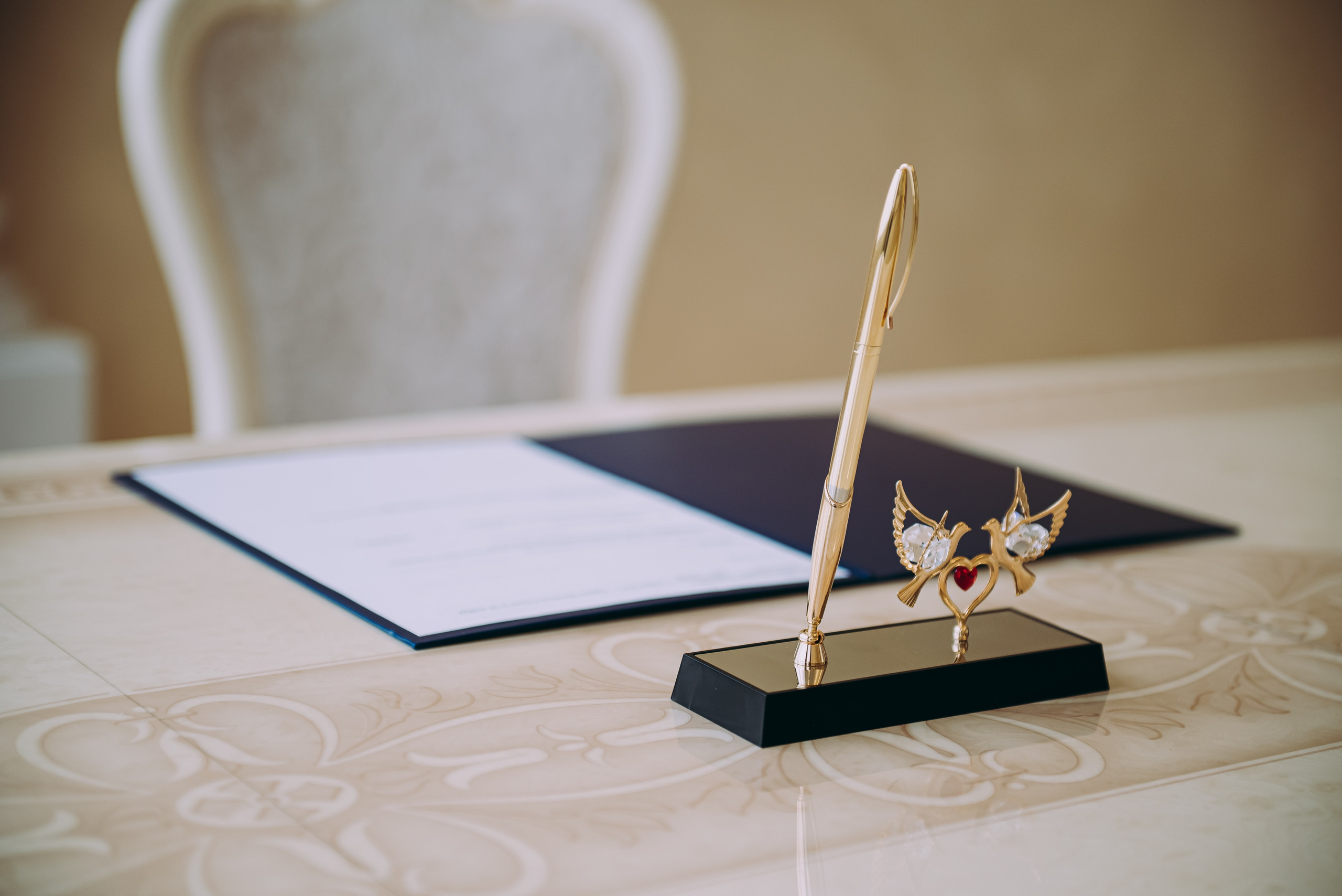 Свадебная фотосессия в центральном загсе в г. Кемерово