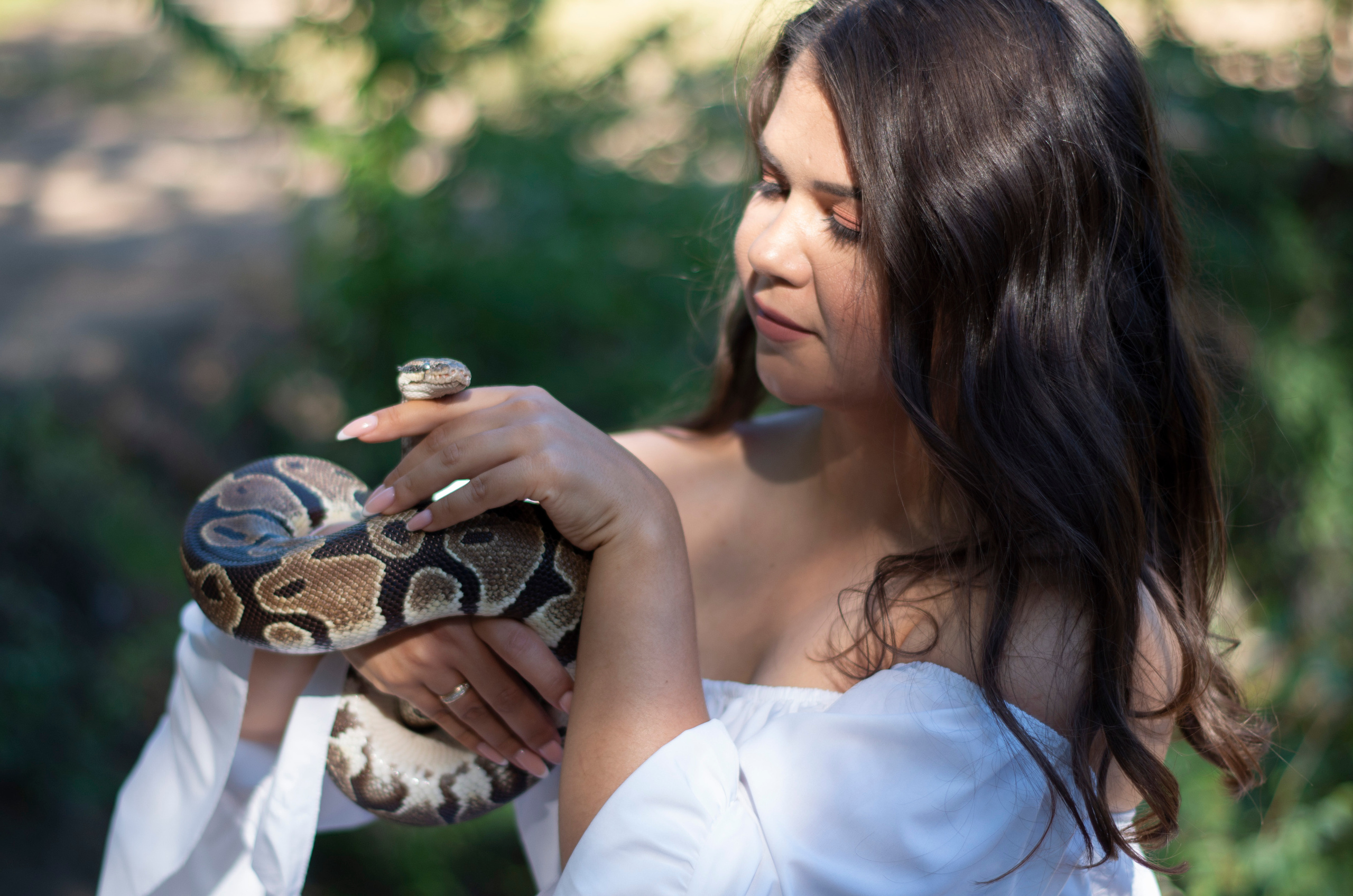 Будни Афродиты: фотосессия со змеёй. Фотограф Марина Доглядная Челябинск фотосессии с лошадьми, мотоциклами