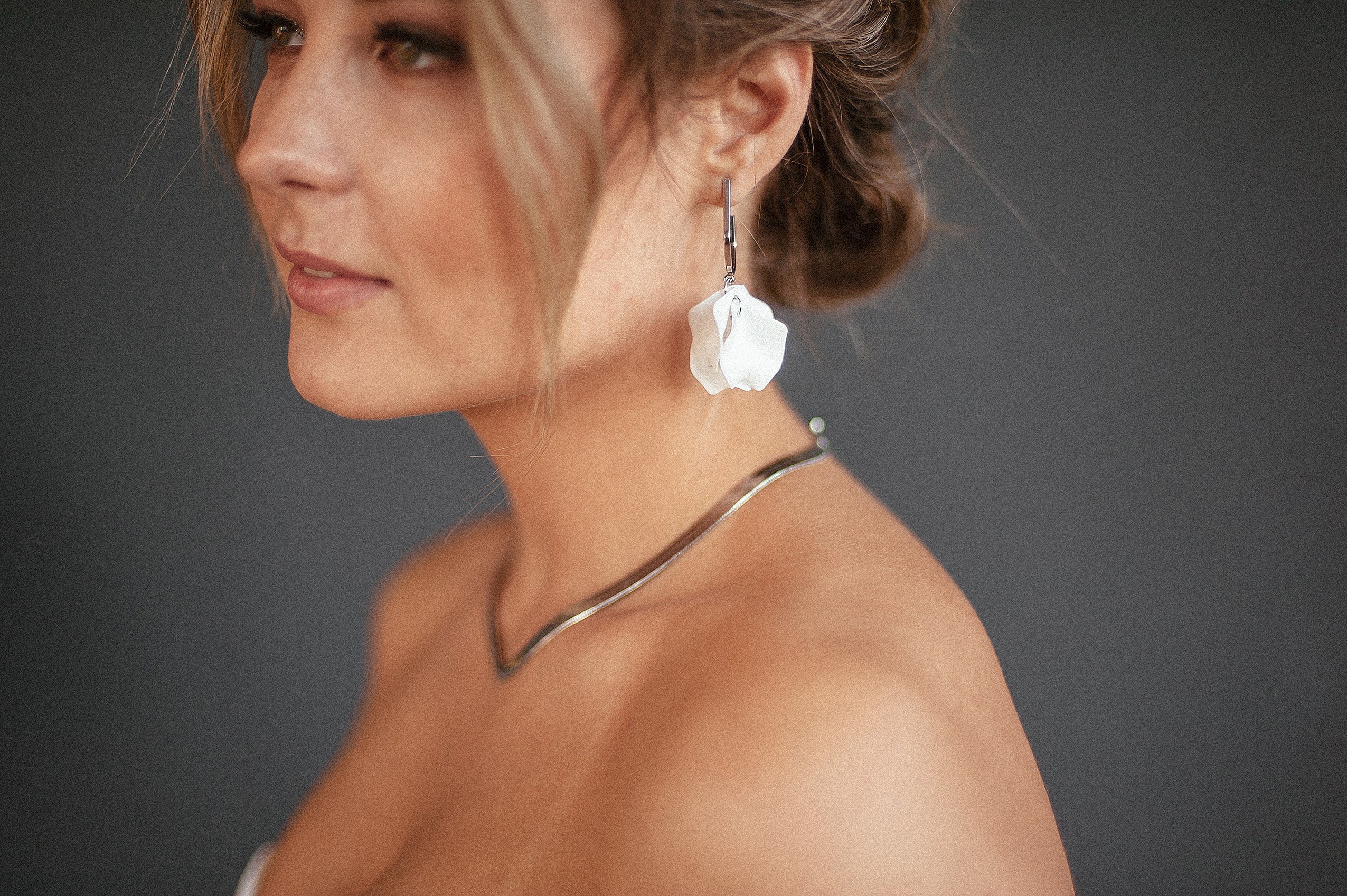 Свадебная студийная фотосессия в фотостудии MAIN. Свадебный  Фотограф Дарья Едапина Новосибирск. Фотограф Дарья Едапина Новосибирск