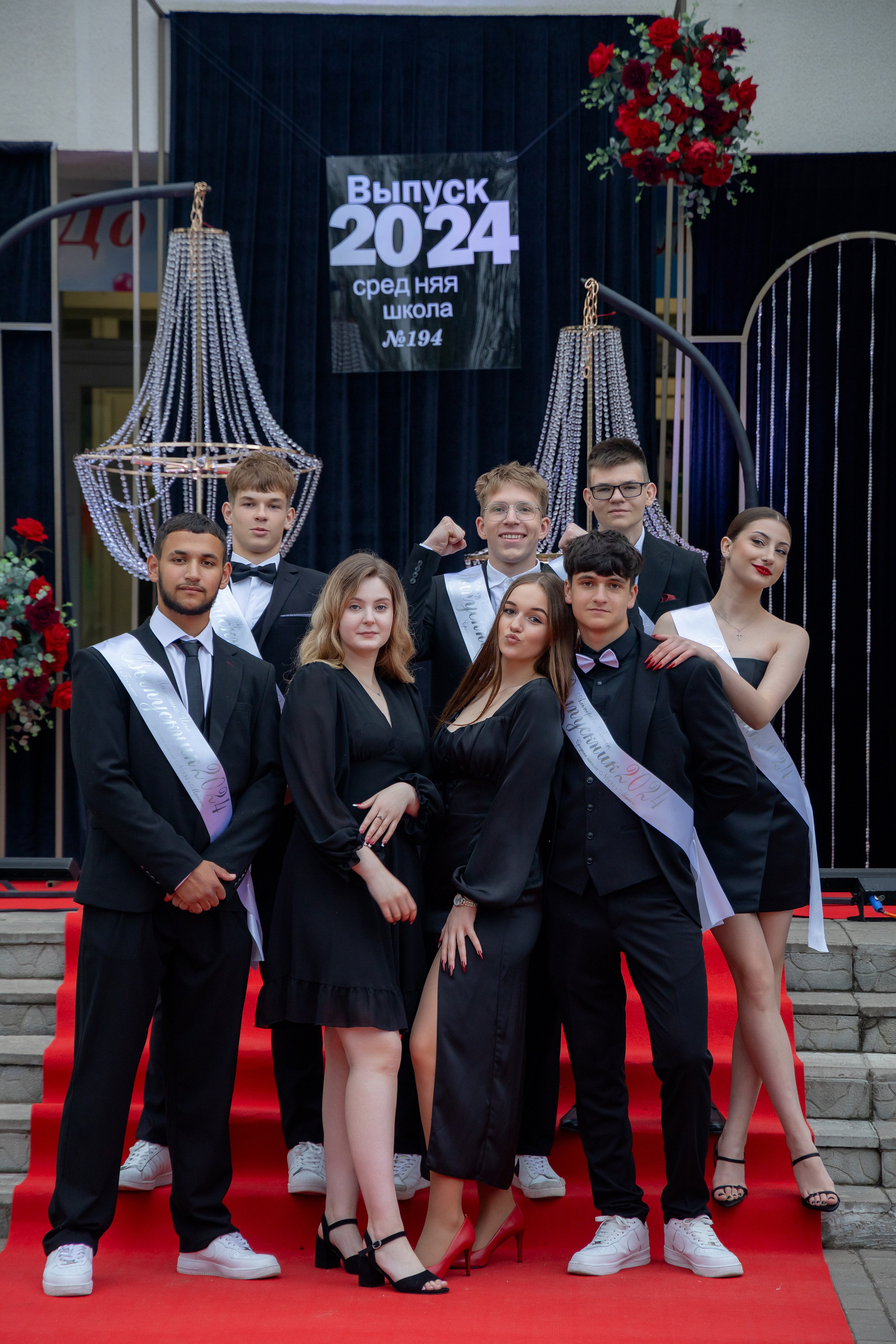 Школьный выпускной 2024 год в Соколе (Минск). Свадебный фотограф в Минске/Беларуси Сергей Спиридонов