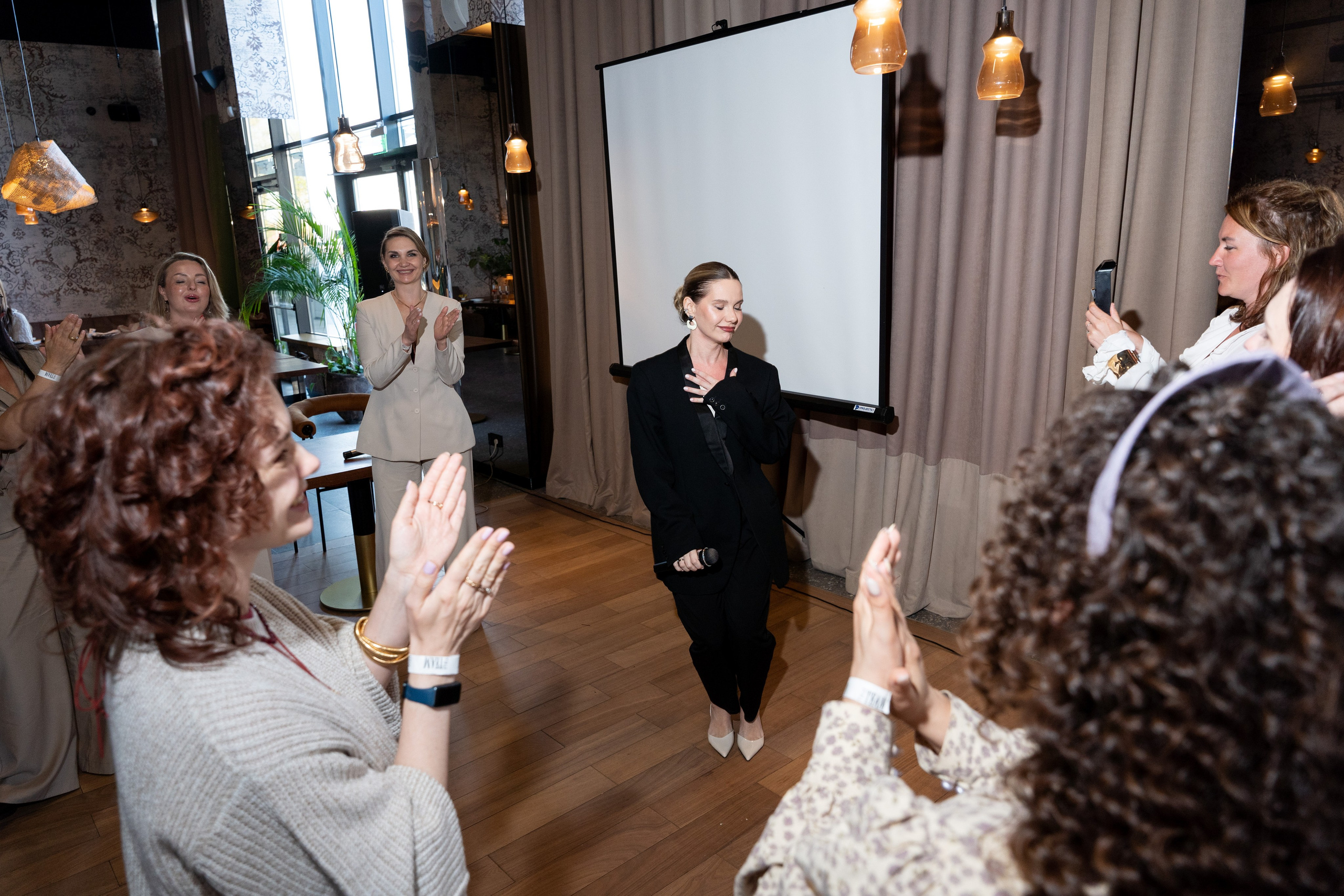 TINAoTEAM: конференция V. Портретный и репортажный фотограф в Москве Разуменко Роман