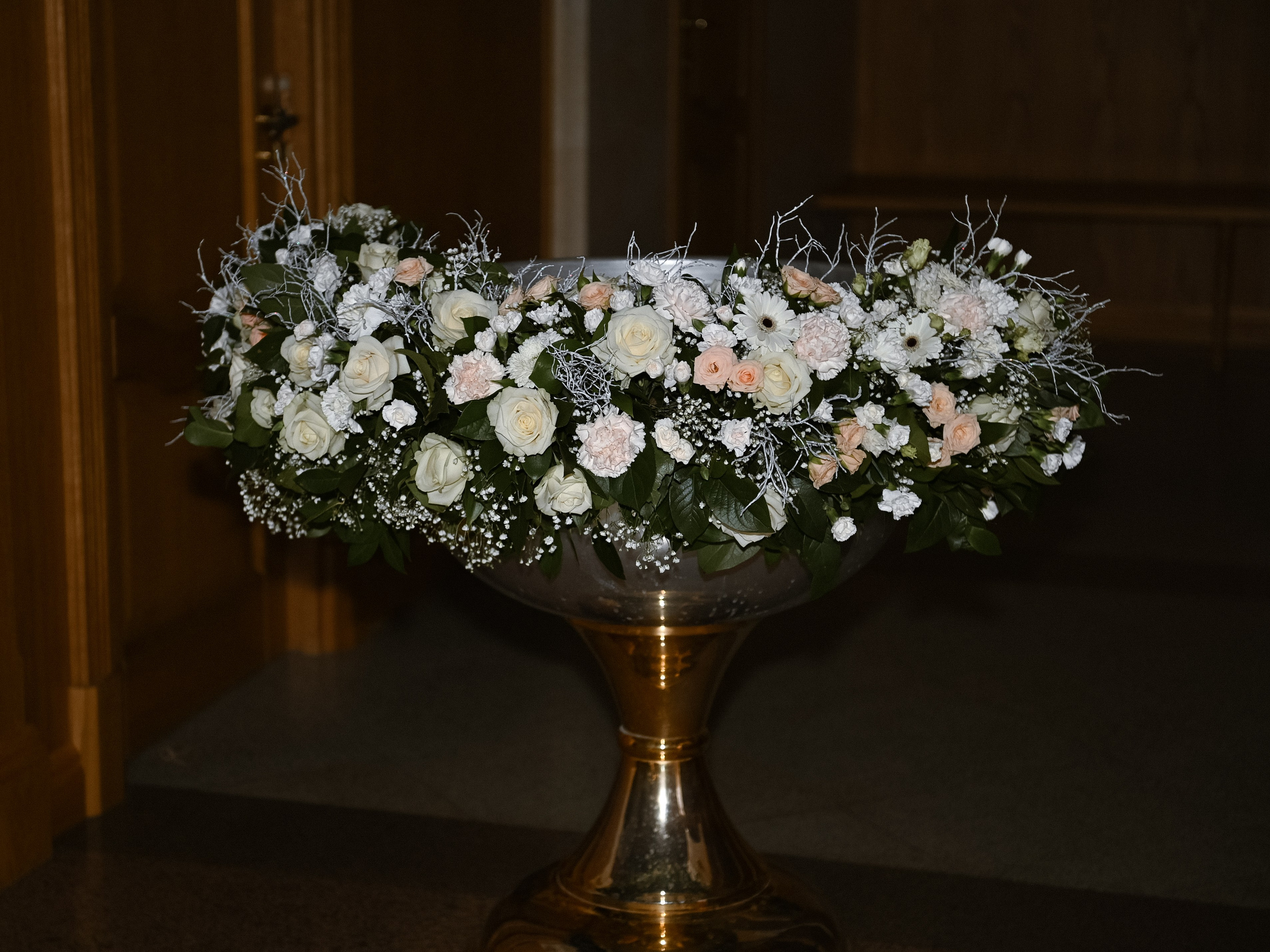 Крещение в Храме Христа Спасителя. Kirillova Studio — мастерская декора и событий Юли Кирилловой