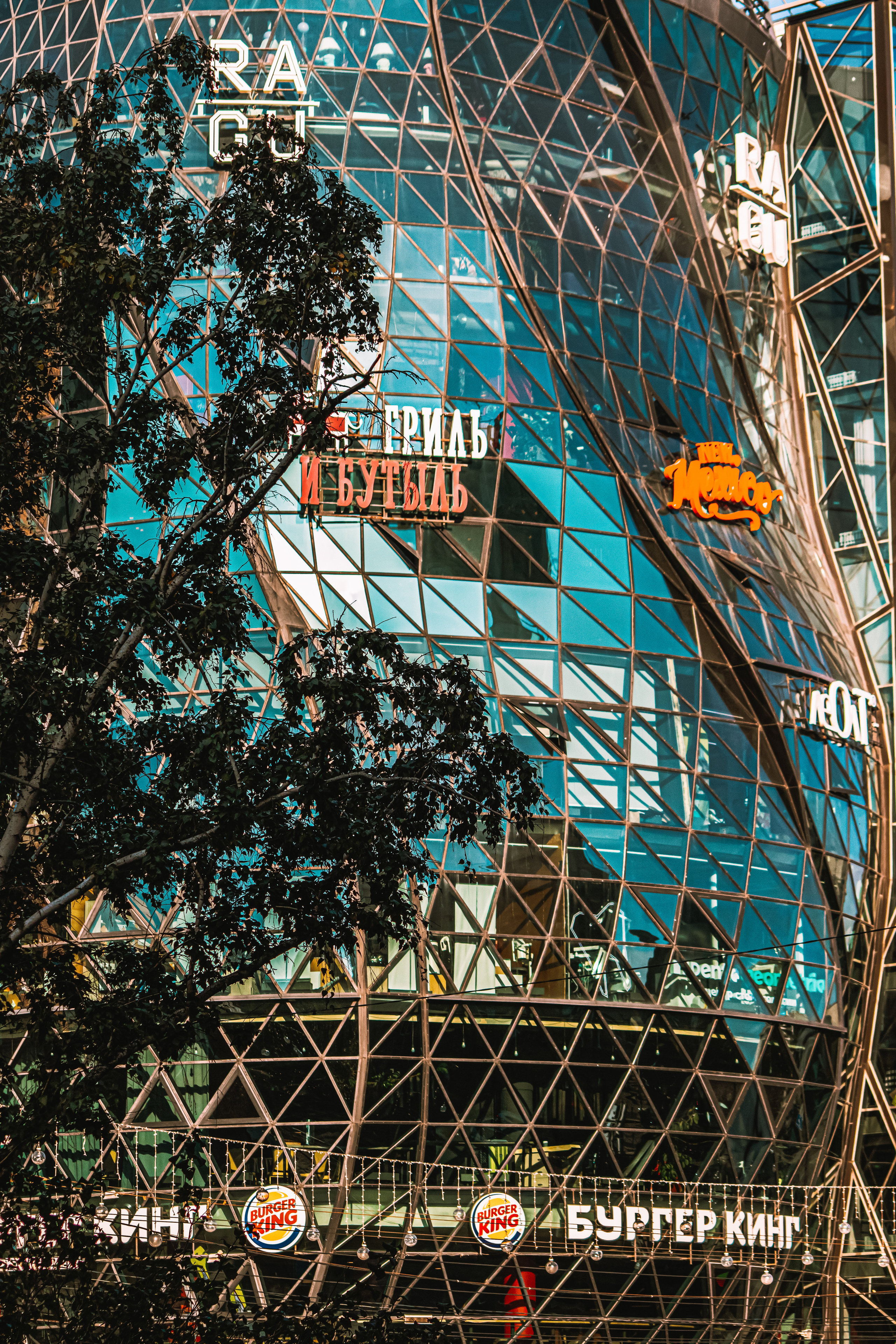 Стрит-фотография, она же — уличная фотография. Денис Климачев. Фотограф. Город Новосибирск