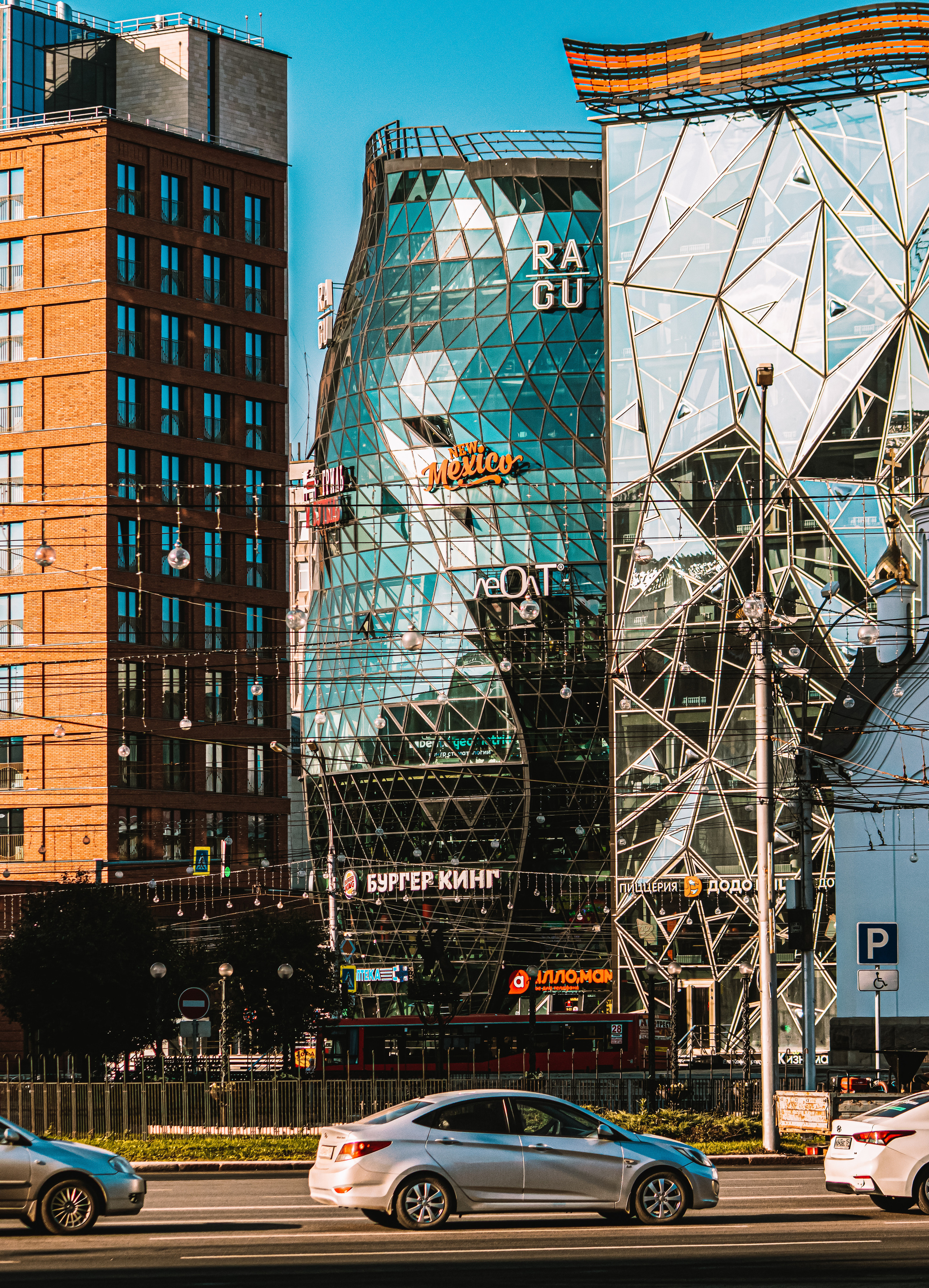 Стрит-фотография, она же — уличная фотография. Денис Климачев. Фотограф. Город Новосибирск
