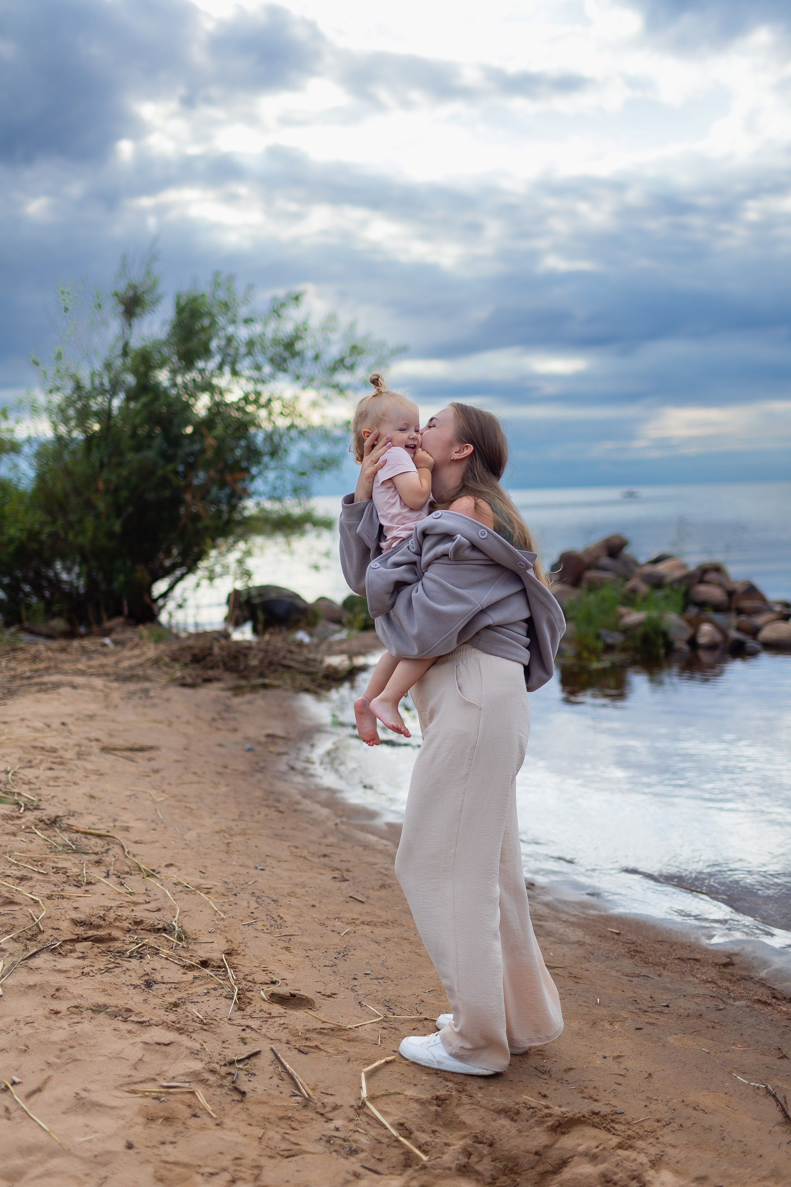 СЕМЕЙНАЯ / Гриша, Люда и Апполинария. Фотограф Лодейное Поле Екатерина Герасимова в Санкт-Петербурге и Лен. области