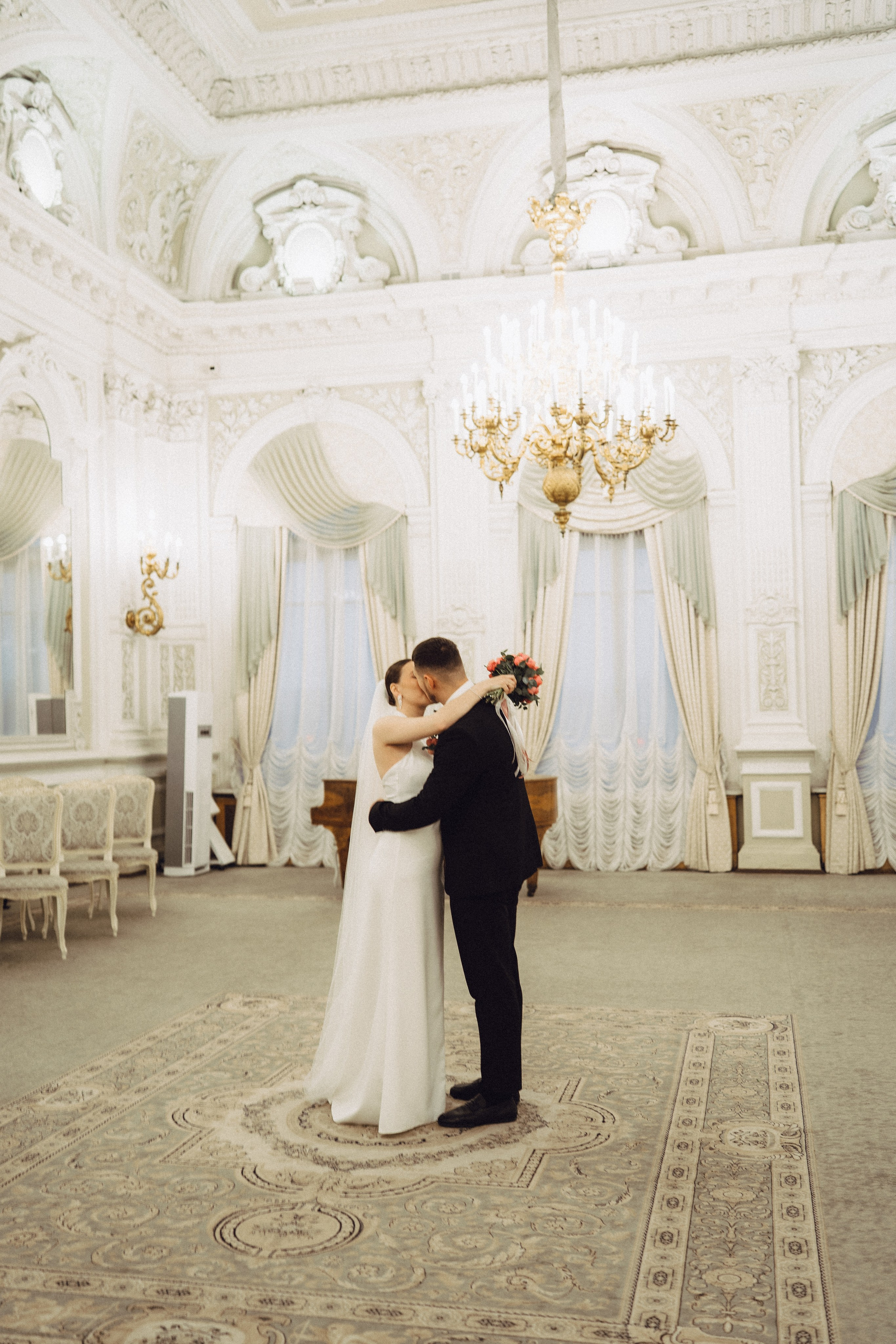 СВАДЕБНАЯ СЬЕМКА В ПЕВОМ ДВОРЦЕ БРАКОСОЧЕТАНИЯ. Профессиональный фотограф, Санкт-Петербург — Виктория Богомолова