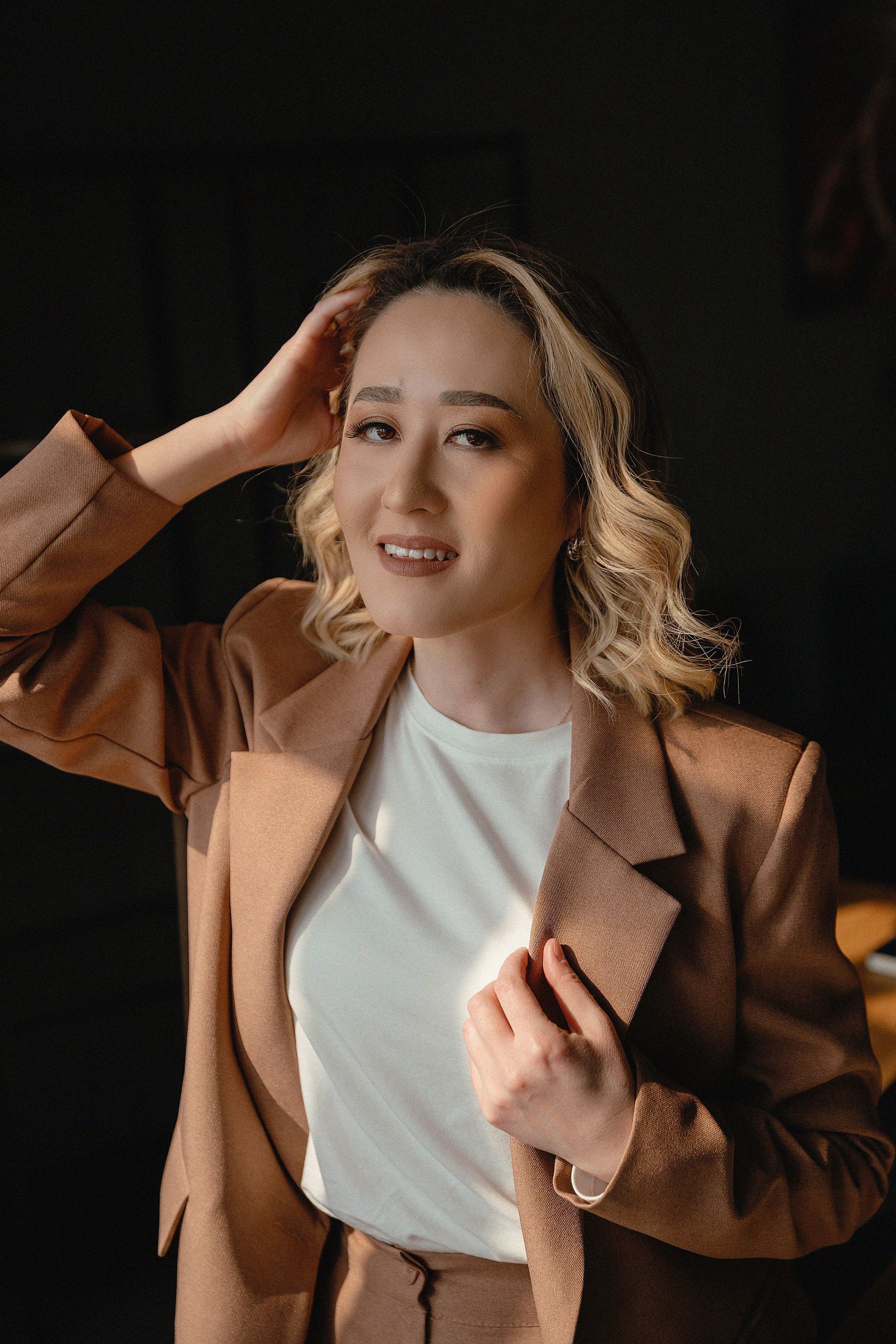 Фотосессия Нурбану в фотостудии LightHub. Свадебный, семейный и портретный фотограф в Алматы, Костанай