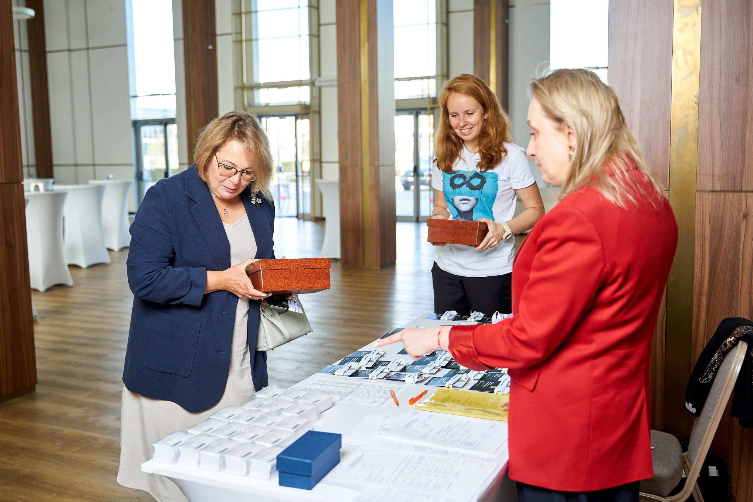 Бизнес. Антон Чигляков -   профессиональный фотограф