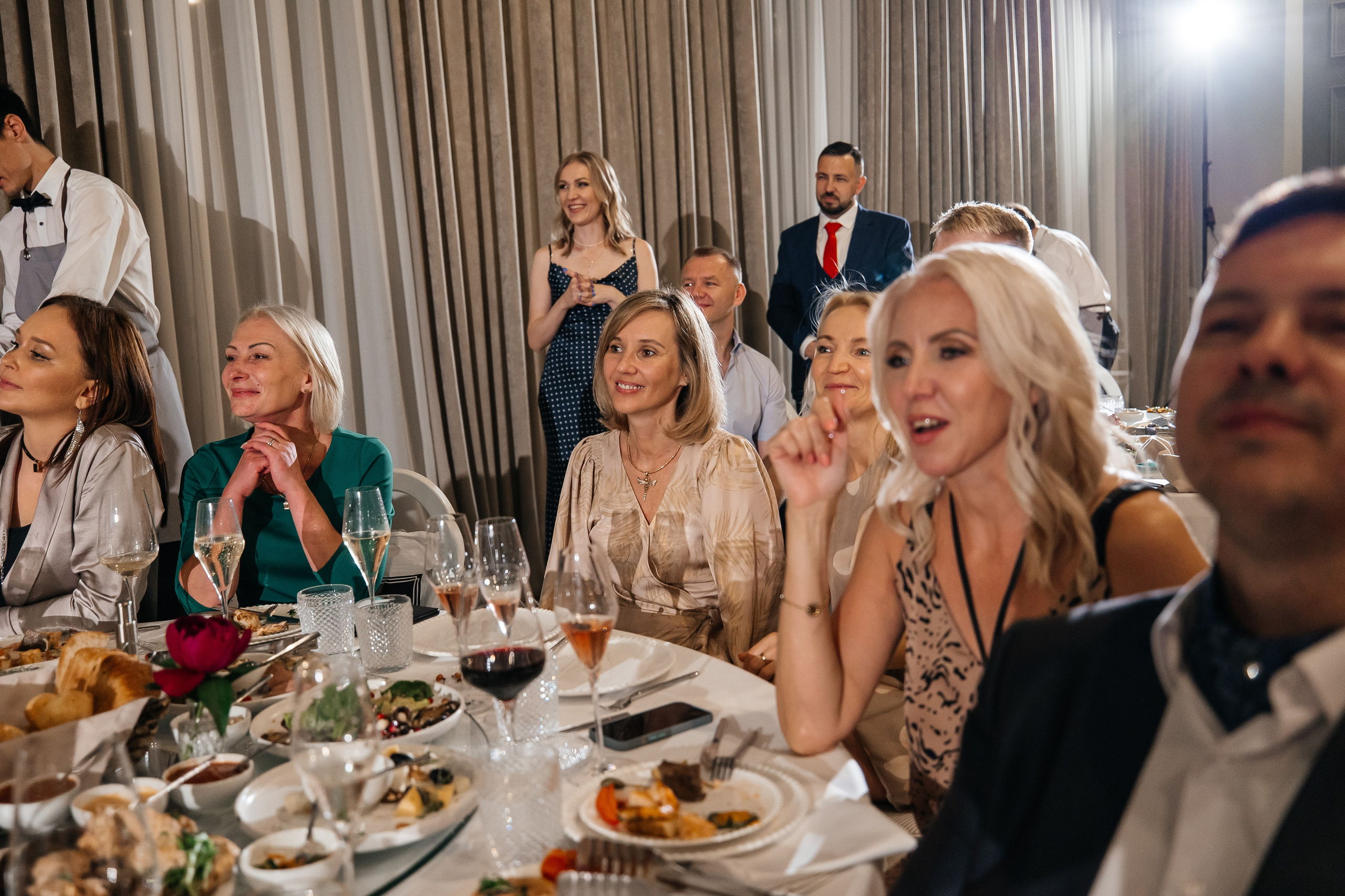 2023-06-23 Выпускной МБОУ СОШ № 10. Фотограф в Красноярске