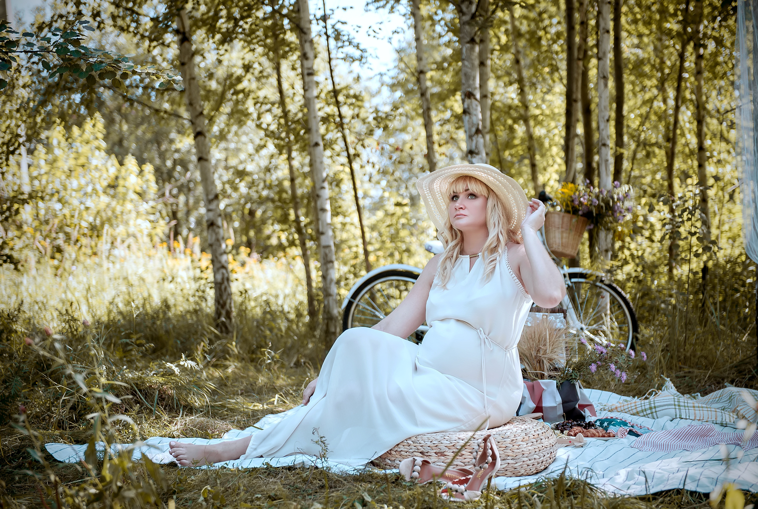 Фотосессия в ожидании малыша в Щелково в стиле "Пикник". Свадебный и семейный фотограф Виктория Носачёва. Щелково, Москва и МО