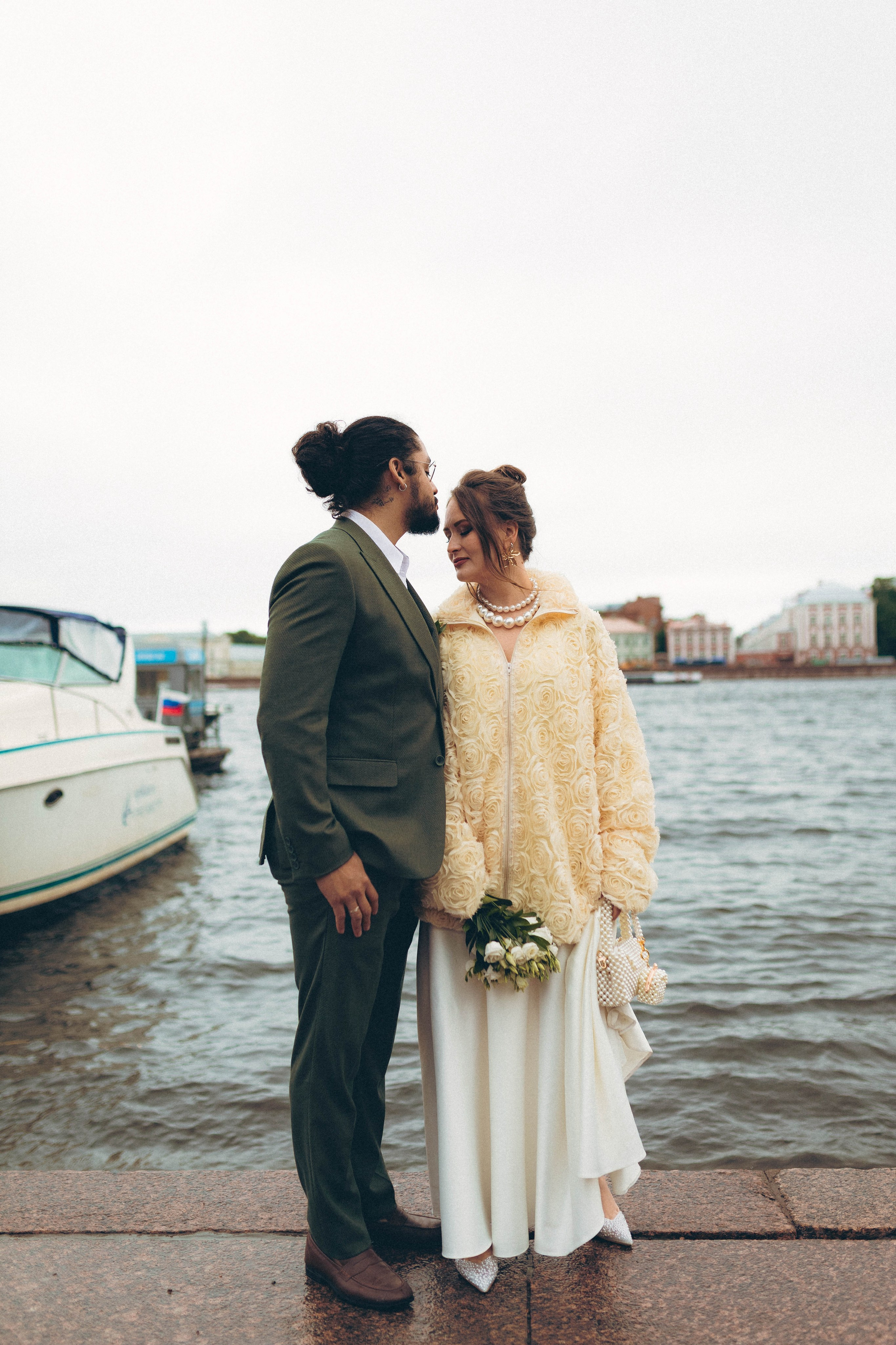 Свадебная с загсом. Фотограф в Санкт-Петербурге Полина