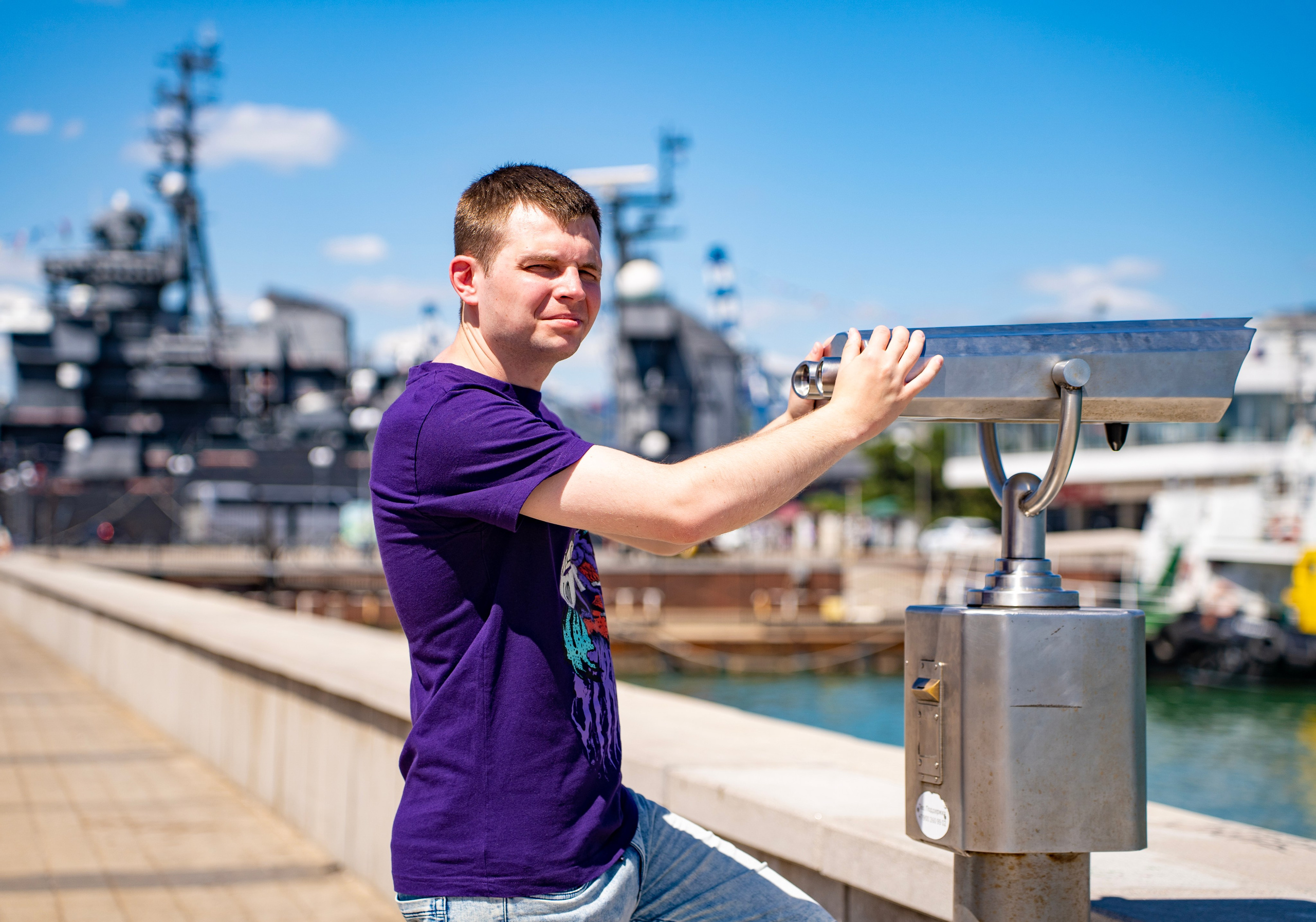 Летняя фотопрогулка по Новороссийску. Семейный и детский фотограф Екатерина Черняева. Снимаю портреты, love story, фотопрогулки, работаю на улице, в кафе, студии, дома у клиента