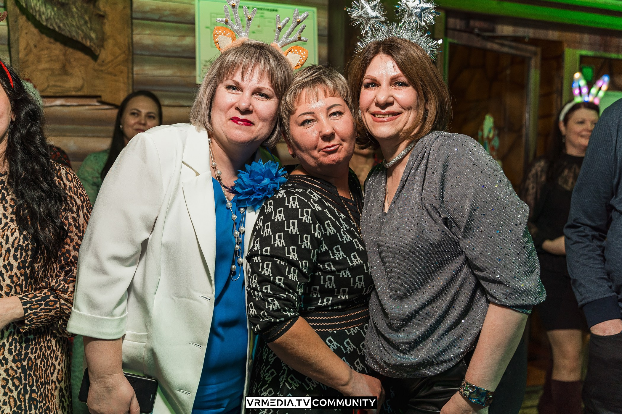 Новогодний вечер у «Петровича»