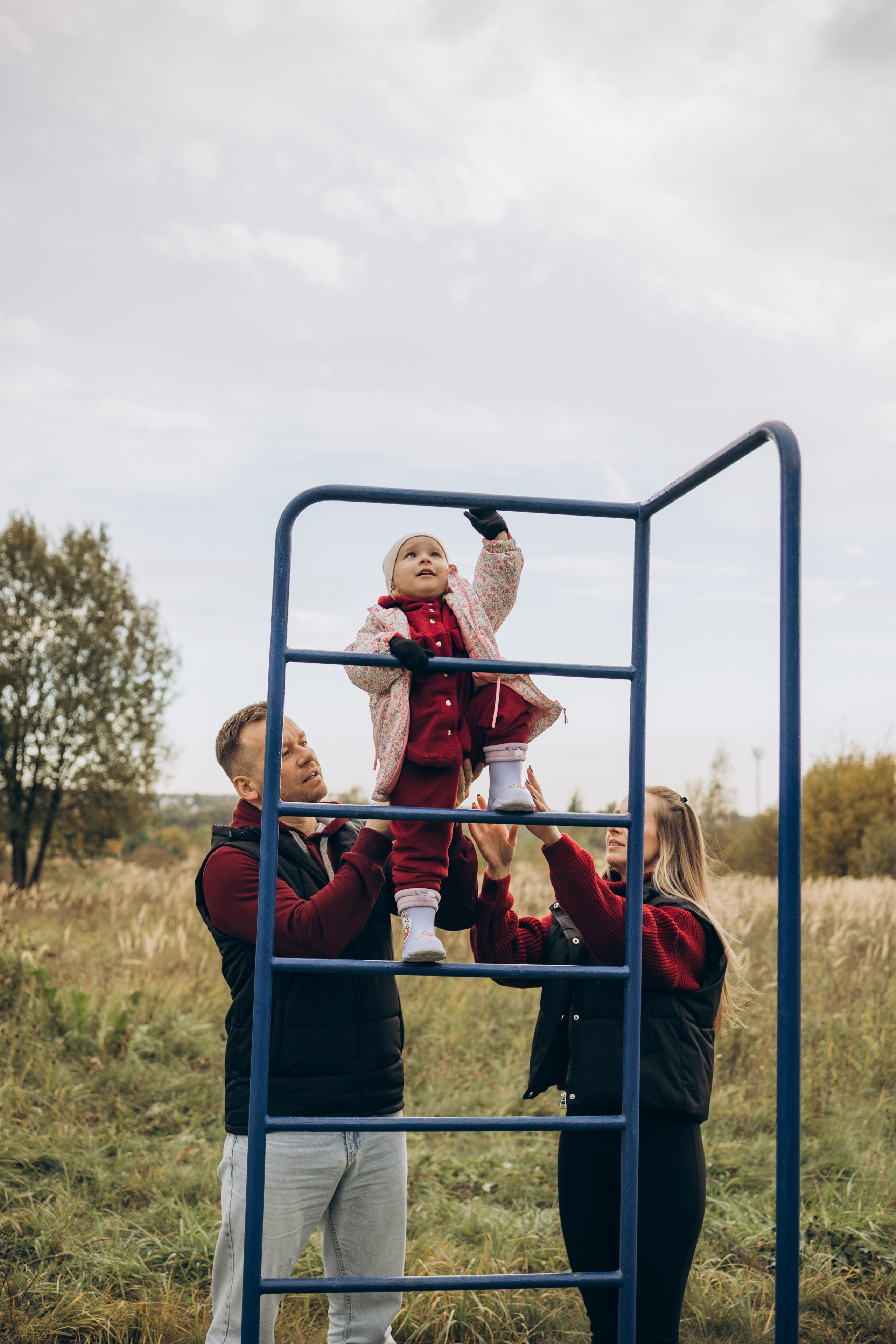 Летучий змей-семейная (4.10.2025 г.) г. Жуков (Калужская обл.). Надежда Стар семейный и церковный фотограф в Жукове и Калужской области