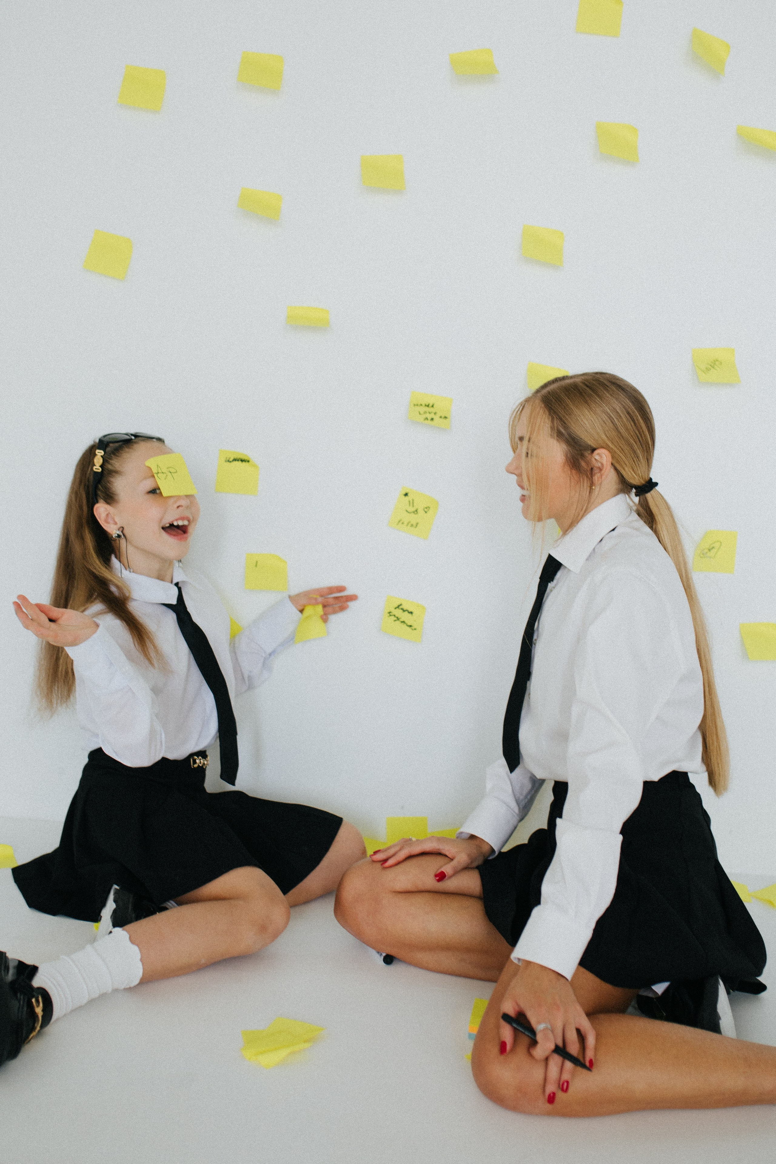 Света и Кира. Главная