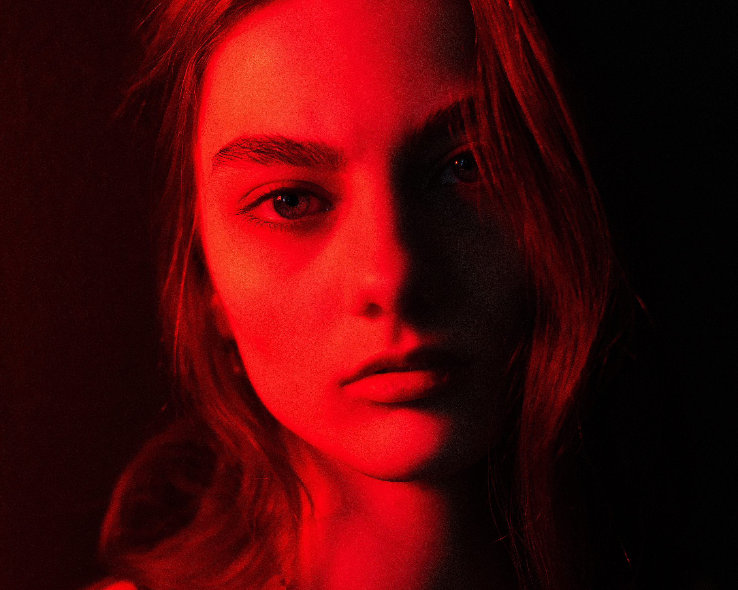 Модельные тесты СПб. Портретный фотограф Белград Матвей Кармаков