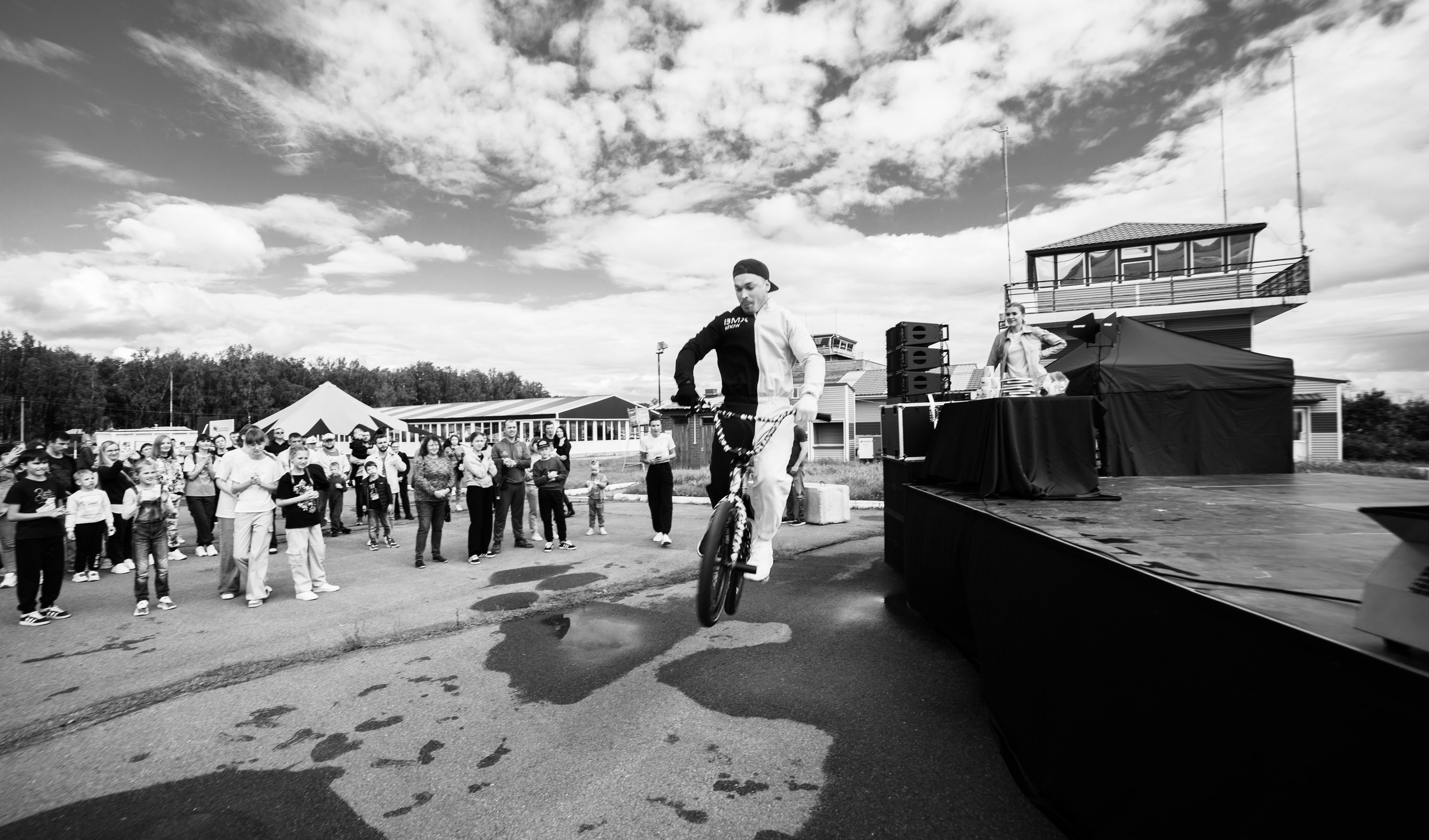 УЗСТ- Корпоративный тимбилдинг на аэродроме. Репортажный и свадебный фотограф в Челябинске Елисеев Павел