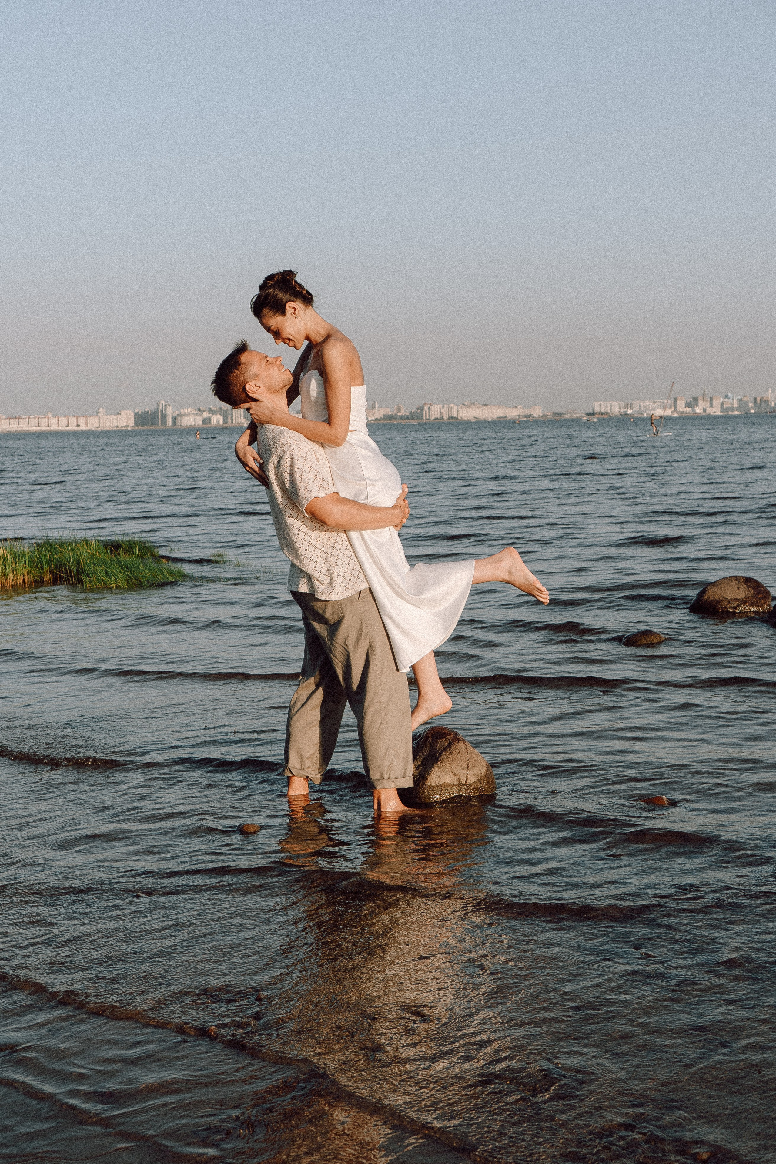 СВАДЕБНАЯ ФОТОСЕССИЯ ВЫЕЗДНОЙ ЦЕРЕМОНИИ (ФИНСКИЙ ЗАЛИВ). Профессиональный фотограф, Санкт-Петербург — Виктория Богомолова