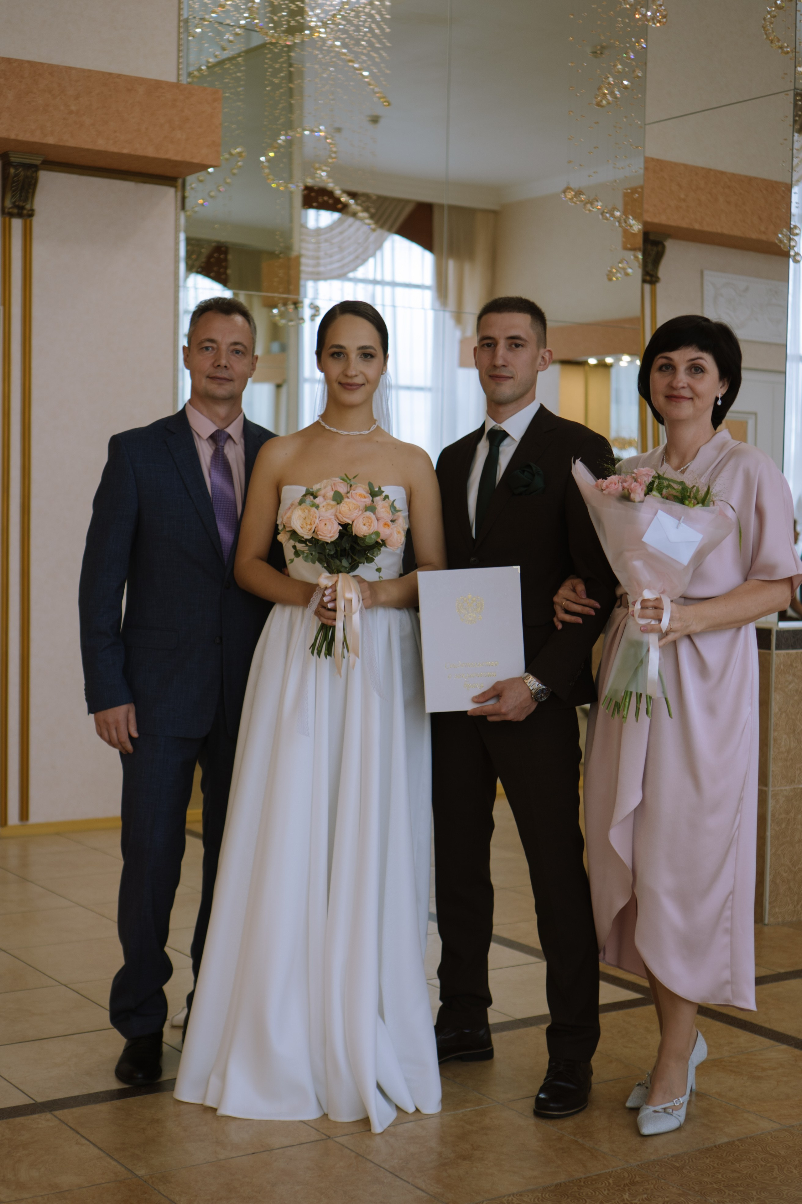 ЗАГС И ПРОГУЛКА 2 ЧАСА. Профессиональный фотограф, Санкт-Петербург — Виктория Богомолова