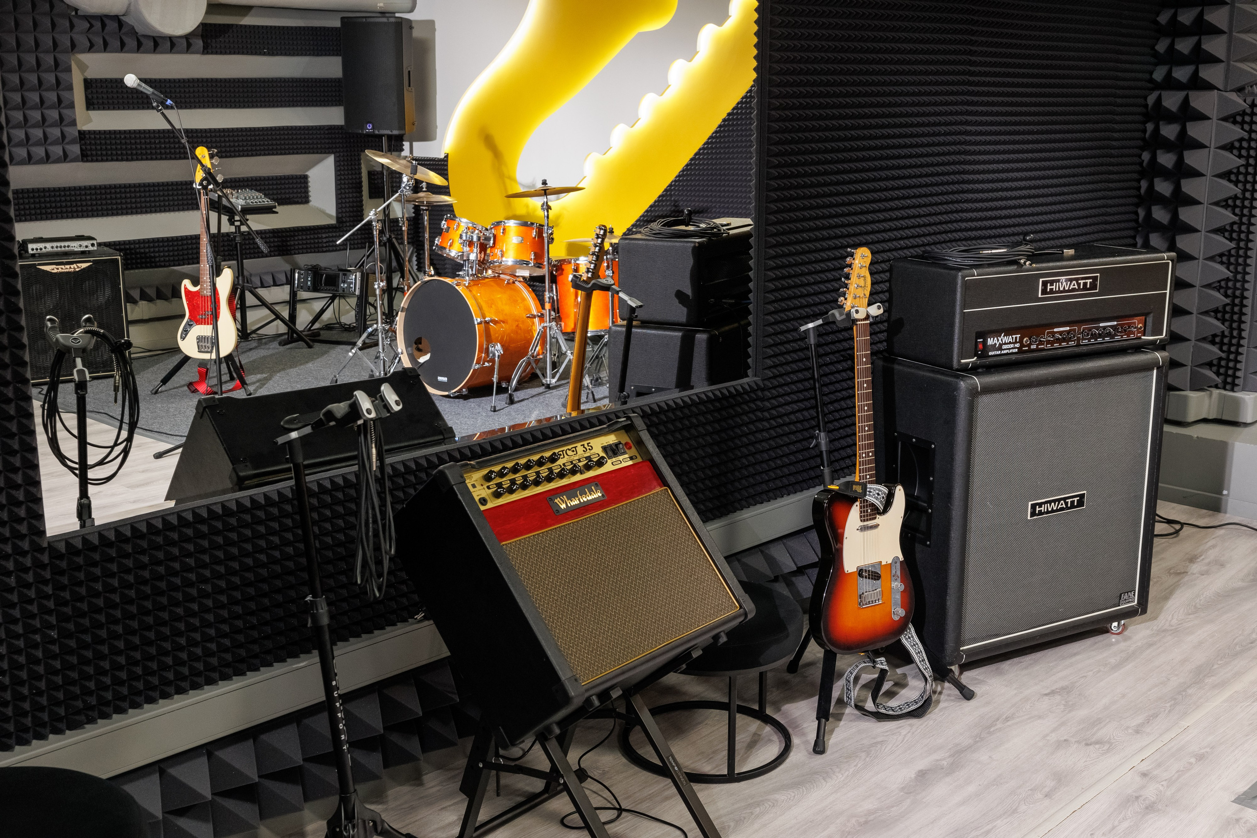 Интерьеры и выставки. Фотограф Сергей Лукьянов @xapeton_photo Москва