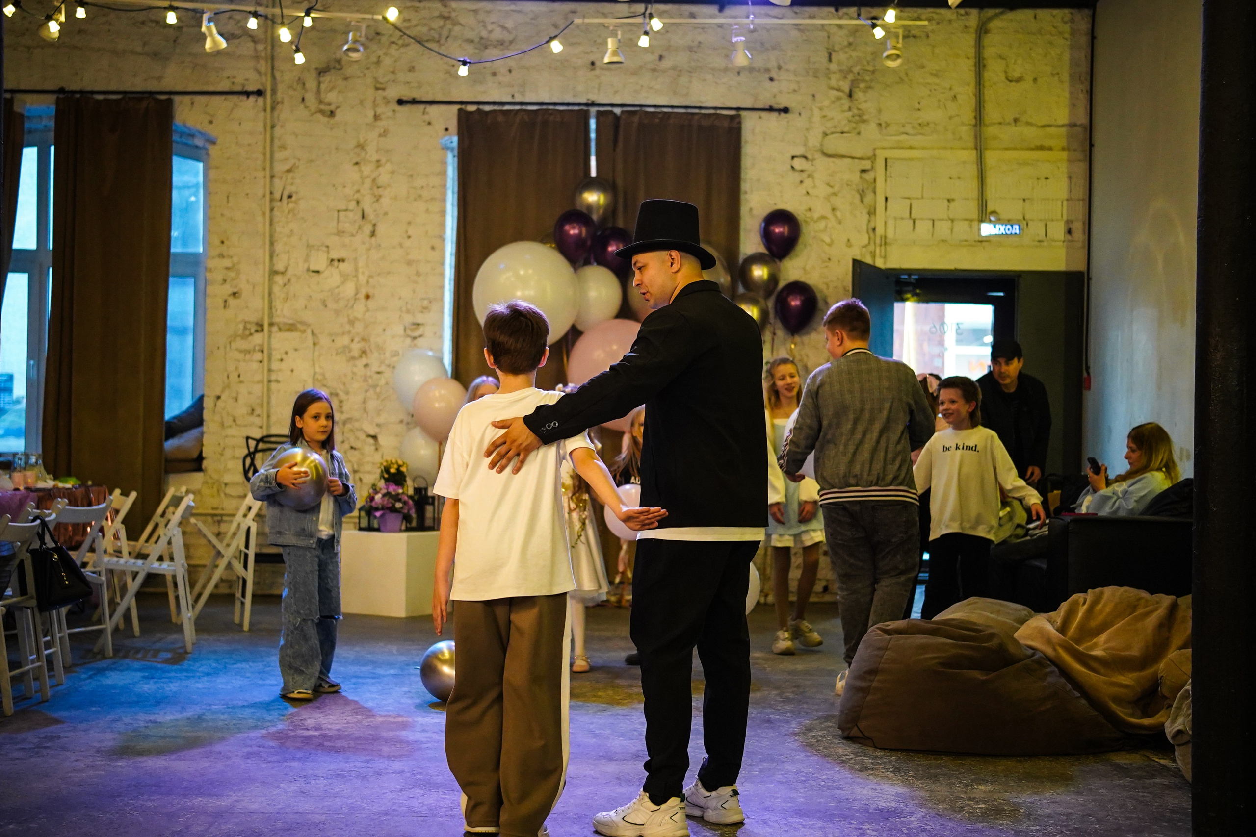 День Рождения Алиса в стране чудес. Фотограф