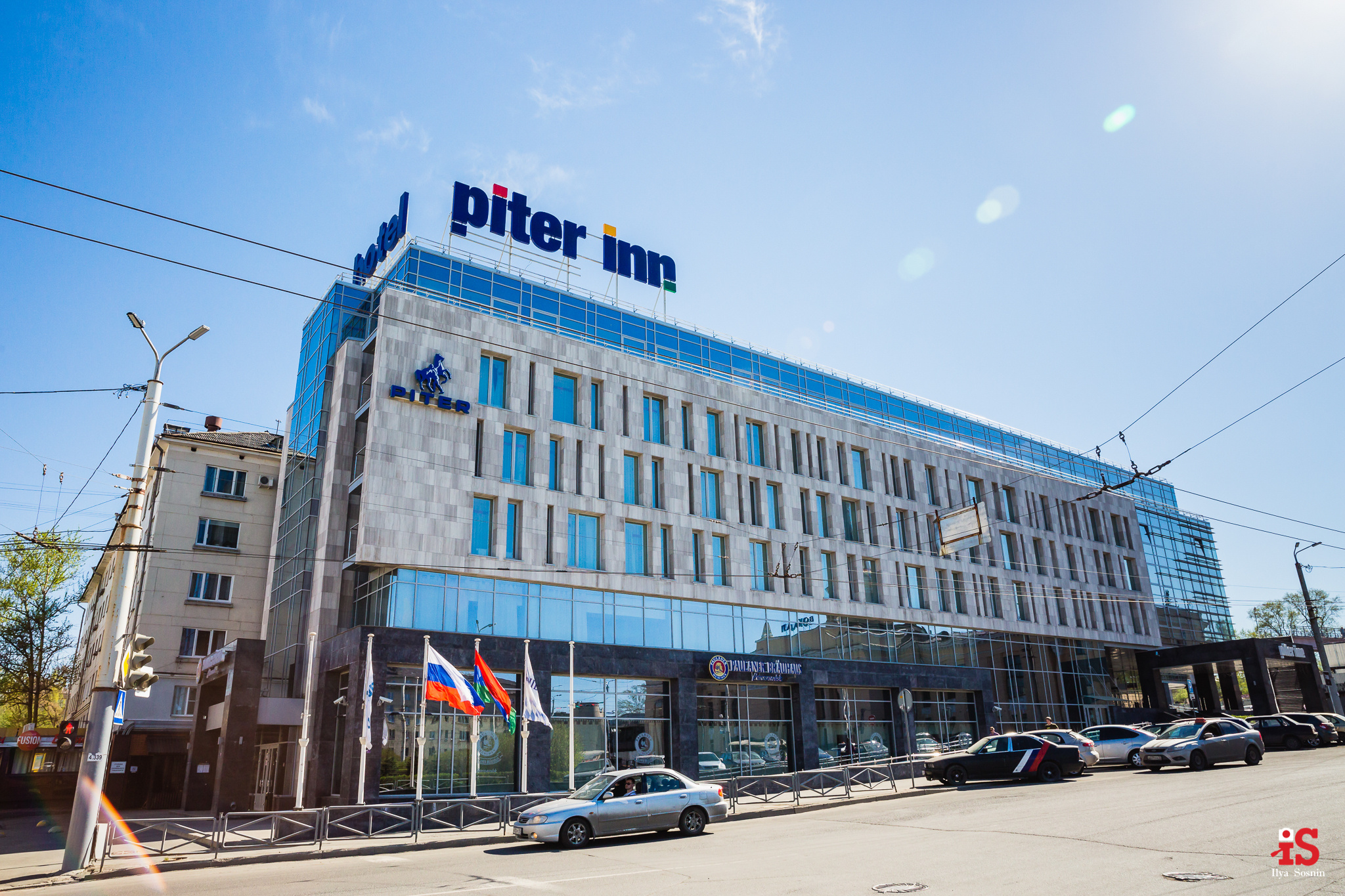 наружная реклама, вывески, световые короба, наружка, реклама на зданиях, банер, штендер, заказать вывеску, купить световой короб, объемные буквы, световые буквы, фото архитектуры, фото зданий, фото домов