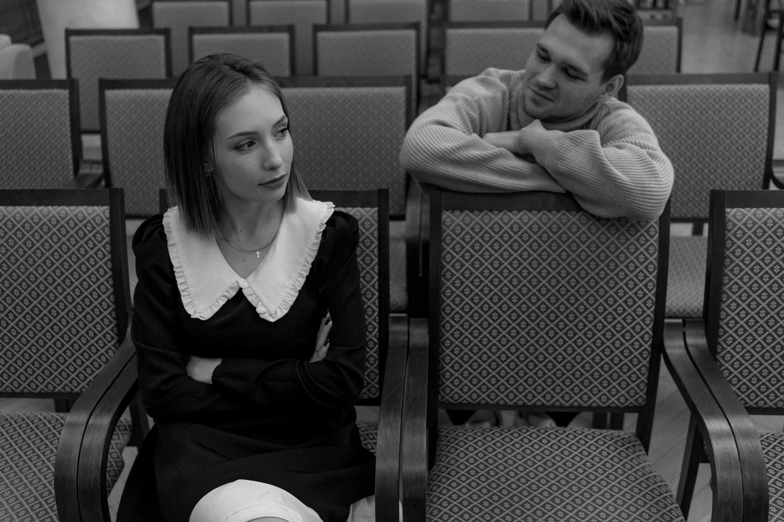 Вероника & Егор. Прогулка под шелест страниц. Эстетичная фото- и видеосъёмка Ирина Арсентьева. Челябинск и весь мир