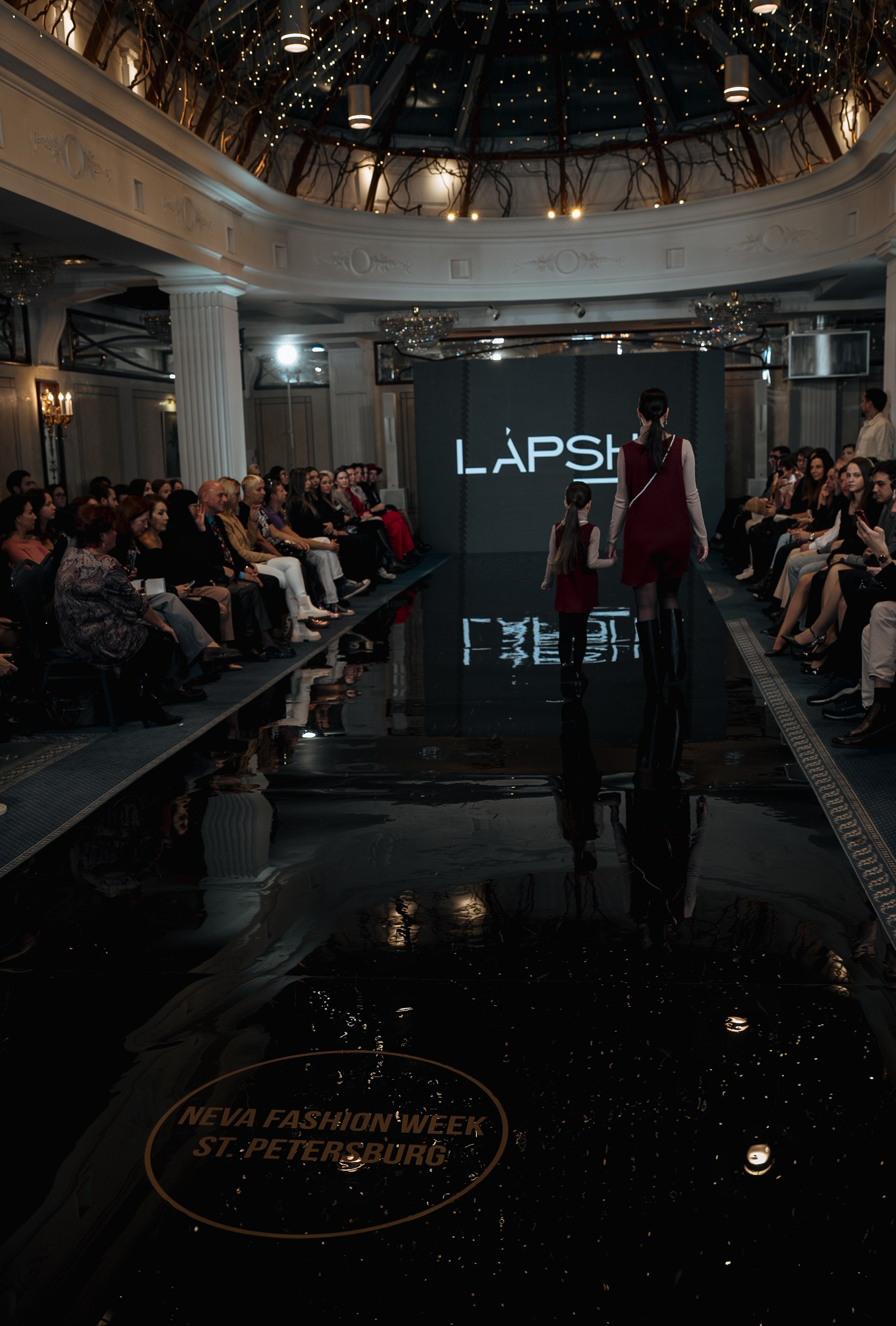 Neva Fashion Week St.Petersburg — GD Ambassador Hotel. Фотограф Пермь | Юлия Арт