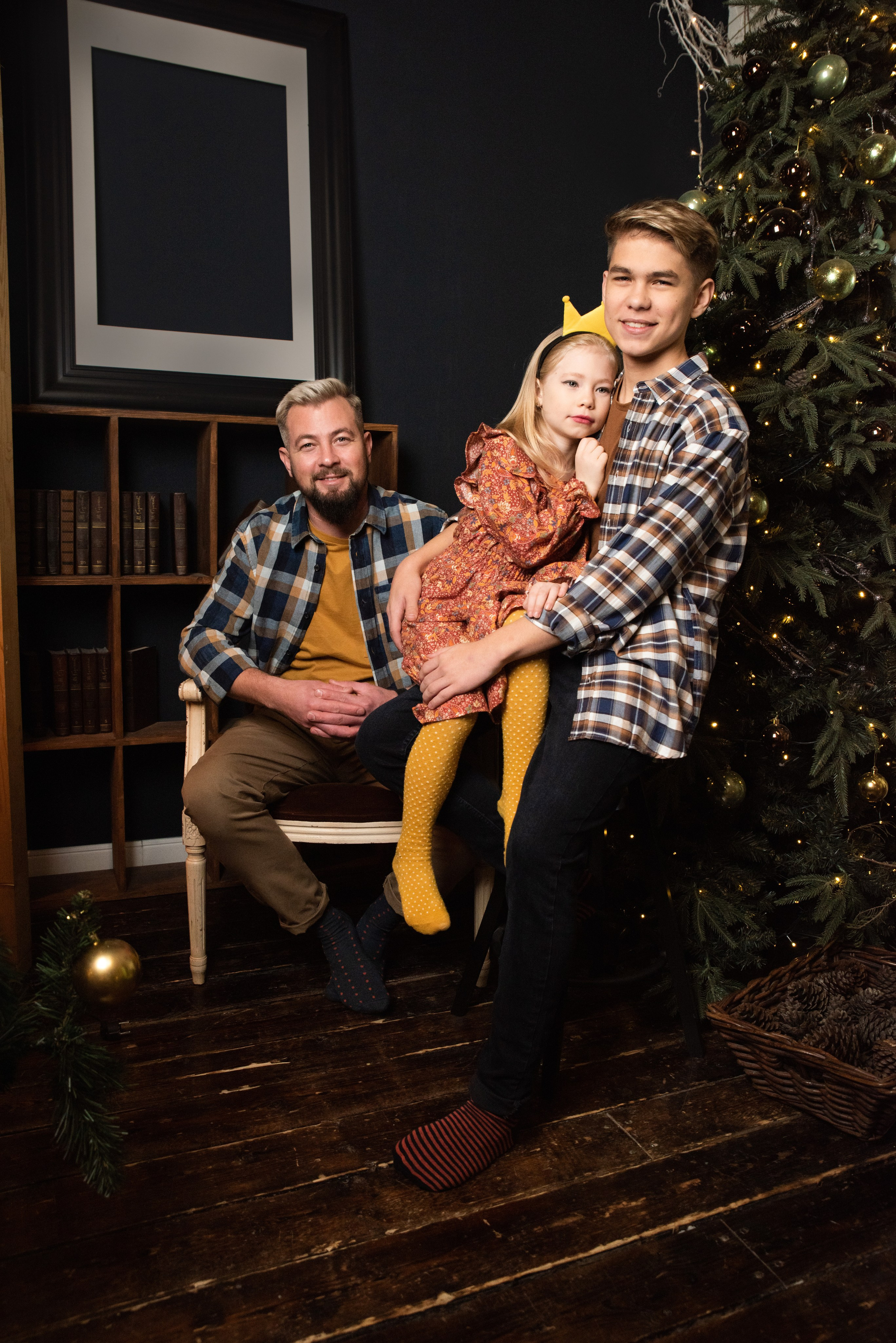 Оля, Женя и детки НГ. Фотограф в Краснодаре Анна Карелина