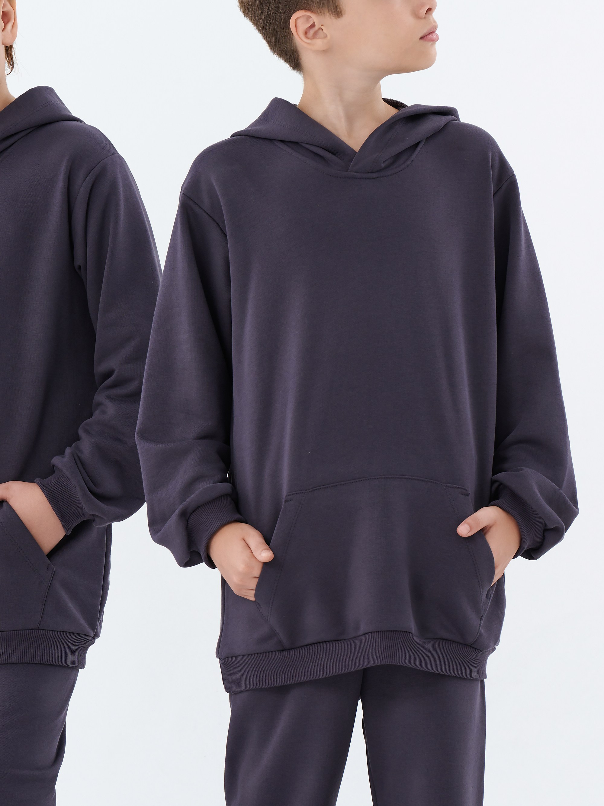 дети-модели, иваново фото на маркетплейсы, аренда зала, белый зал, циклорама иваново, карточка товара, коммерческие фотосъемки в Иванове, трикотаж в Иванове, спортивные костюмы, фото и видео сессии , фотосессии в Иванове, рекламная и студийная фотография