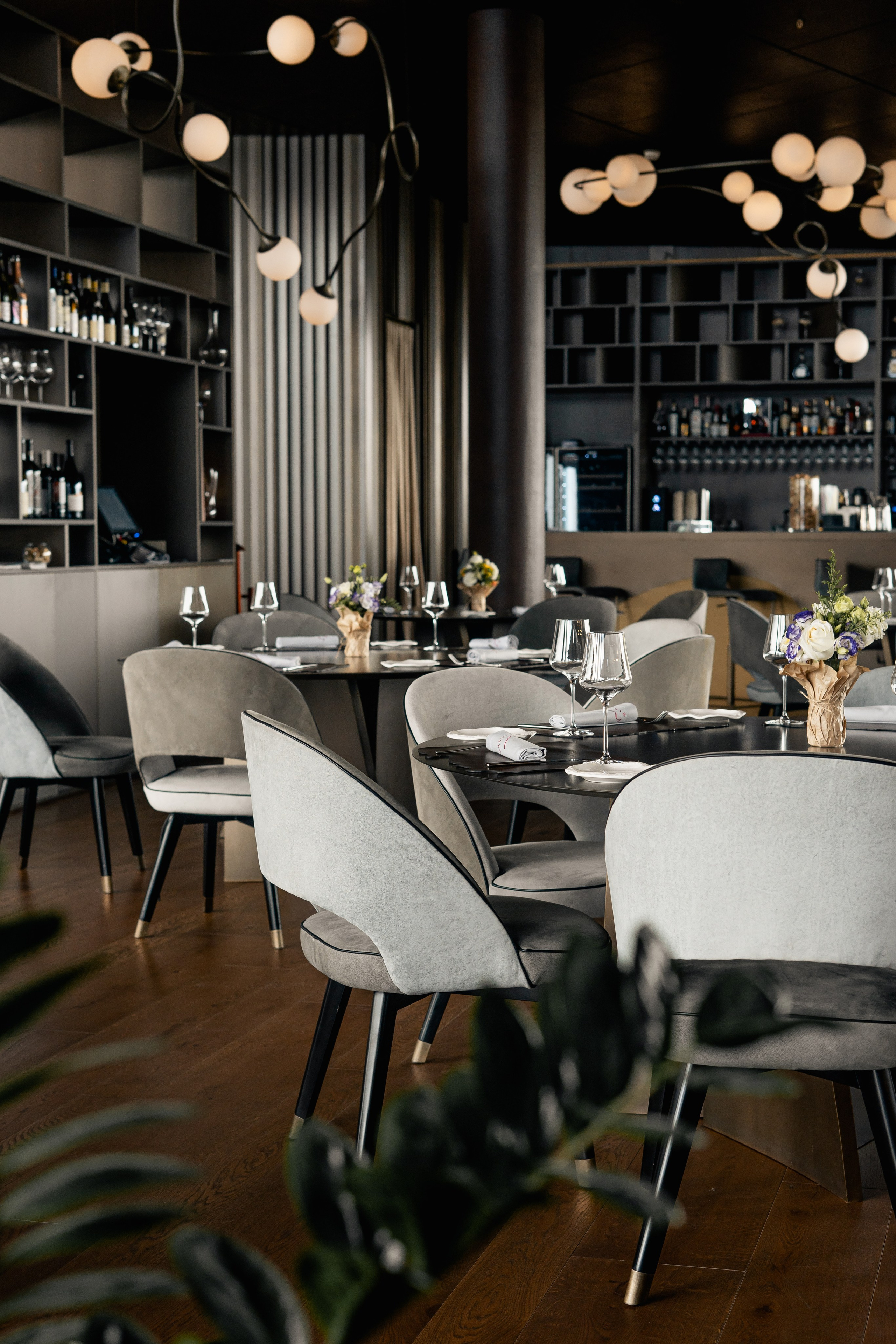 Interior real estate photography in Phuket — professional photos and videos. Yan Dolmatov — Photographer, Videographer, and Producer in Phuket