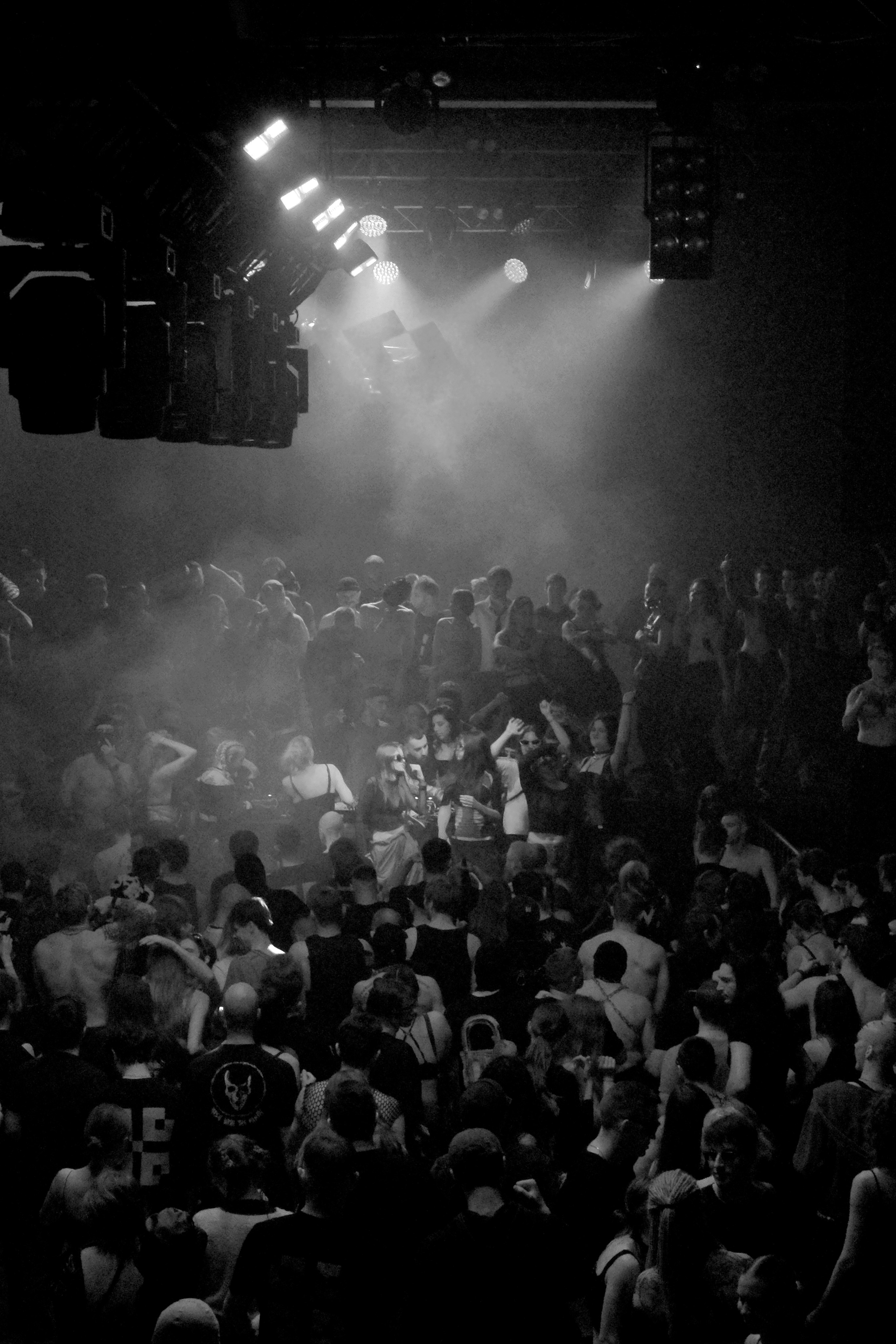 Monasterio. Санкт-Петербург. 8/11/2025. Репортажный фотограф в Санкт-Петербурге Даниил Могута