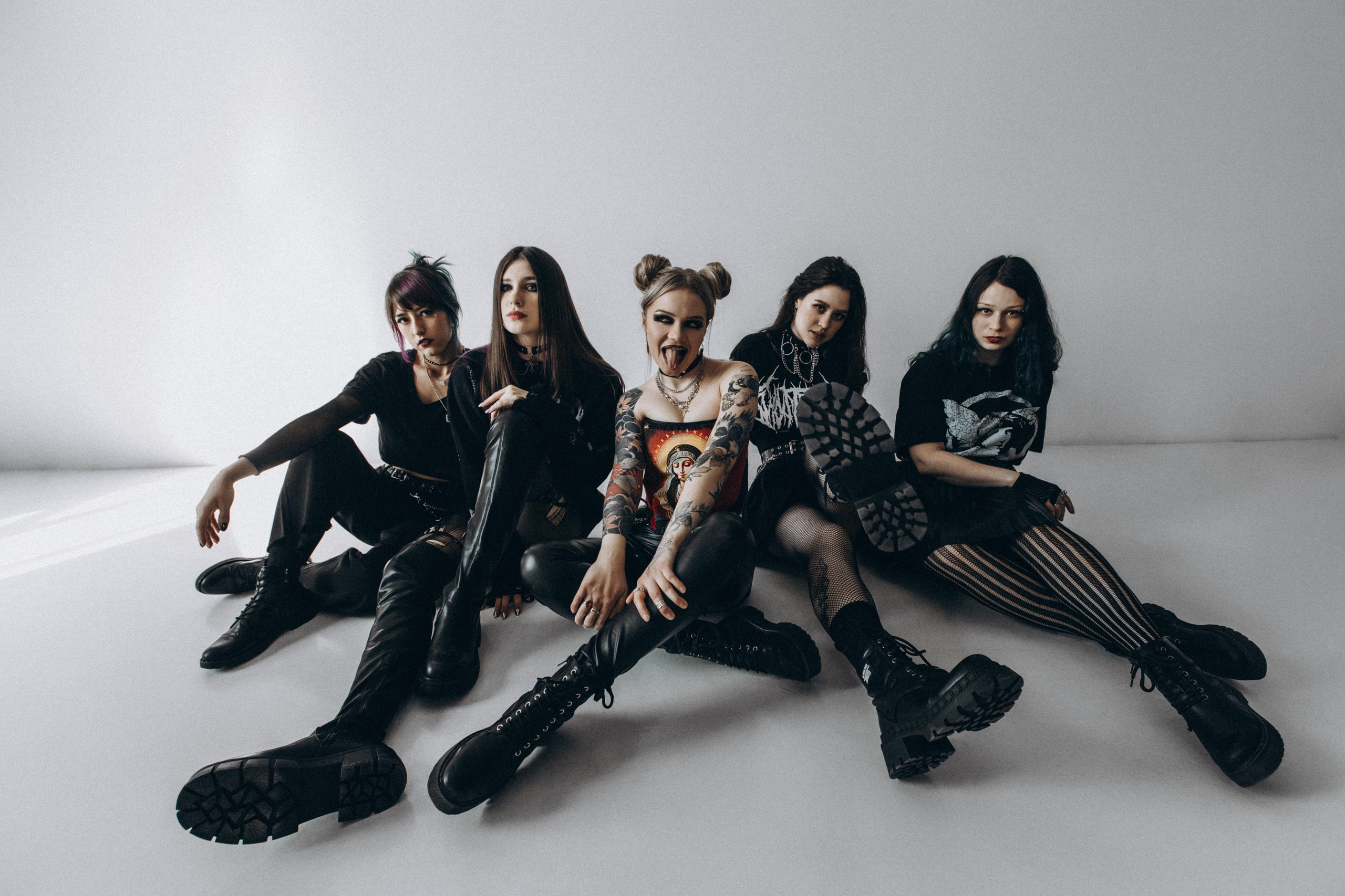 ВНУЧКИ КИПЕЛОВА