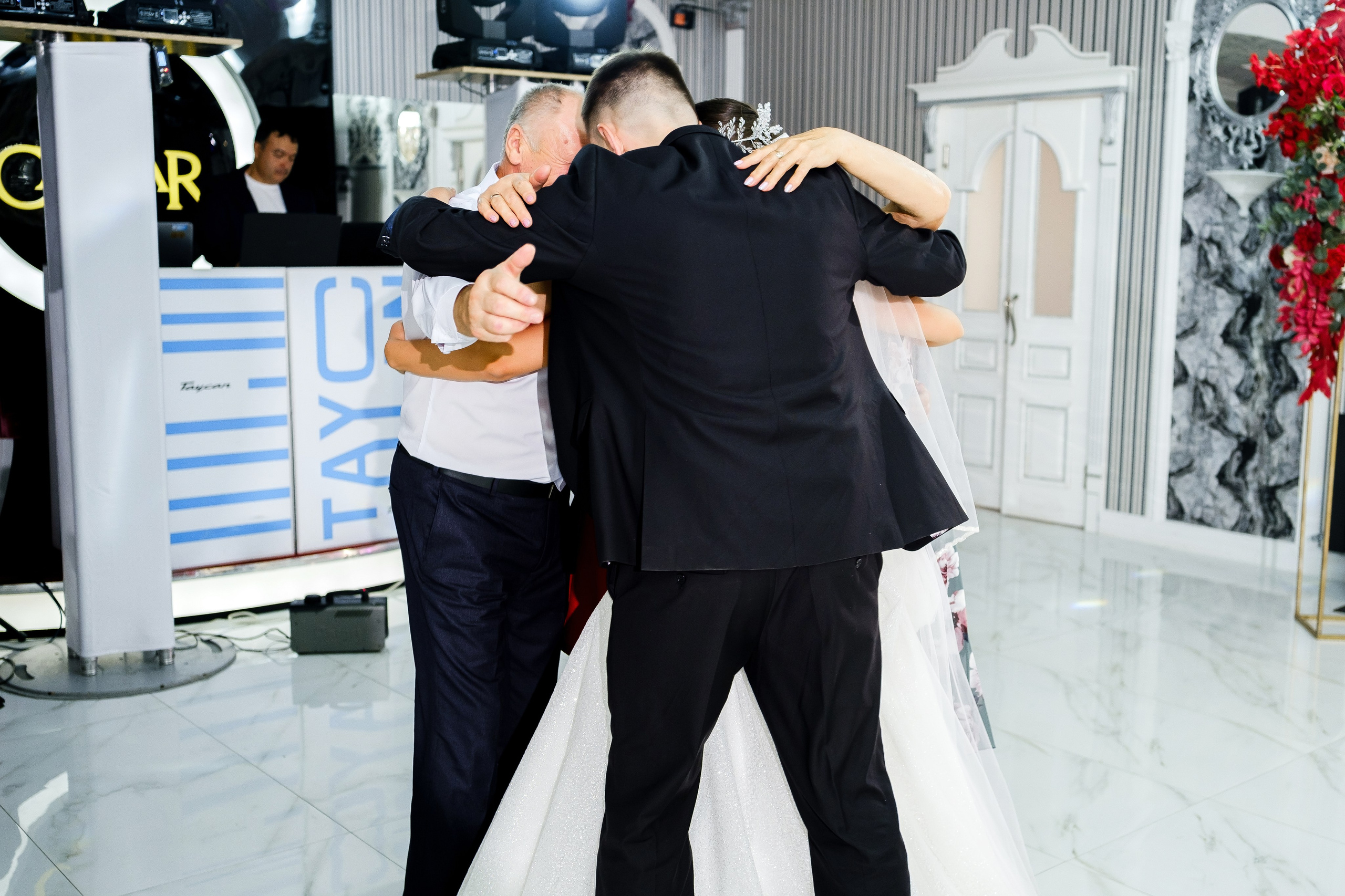 Михаил и Юлия. Свадебный фотограф | репортаж | праздники | крещение